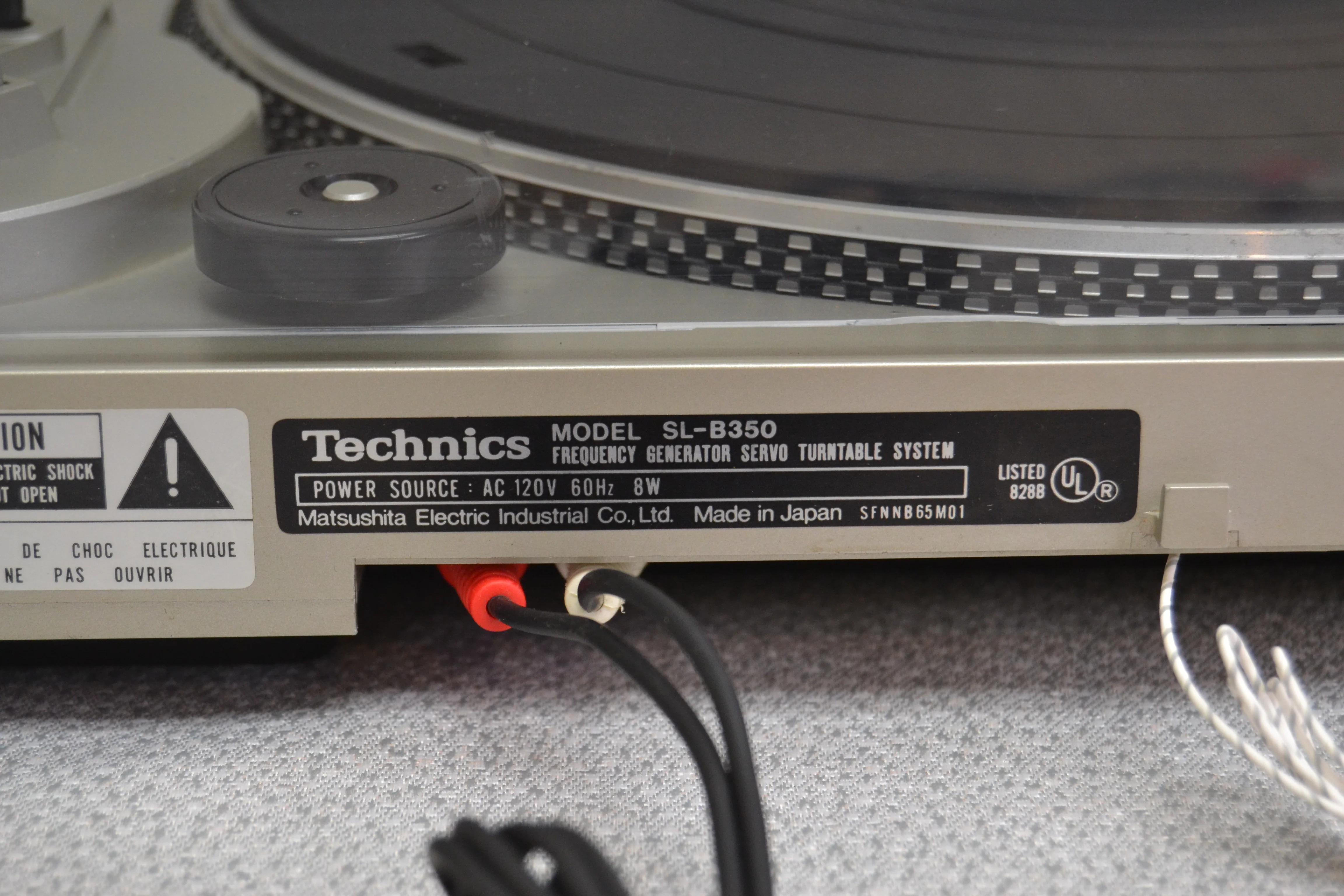 Technics SL-B350 Belt Drive Fully Automatic Turntable - Image 12