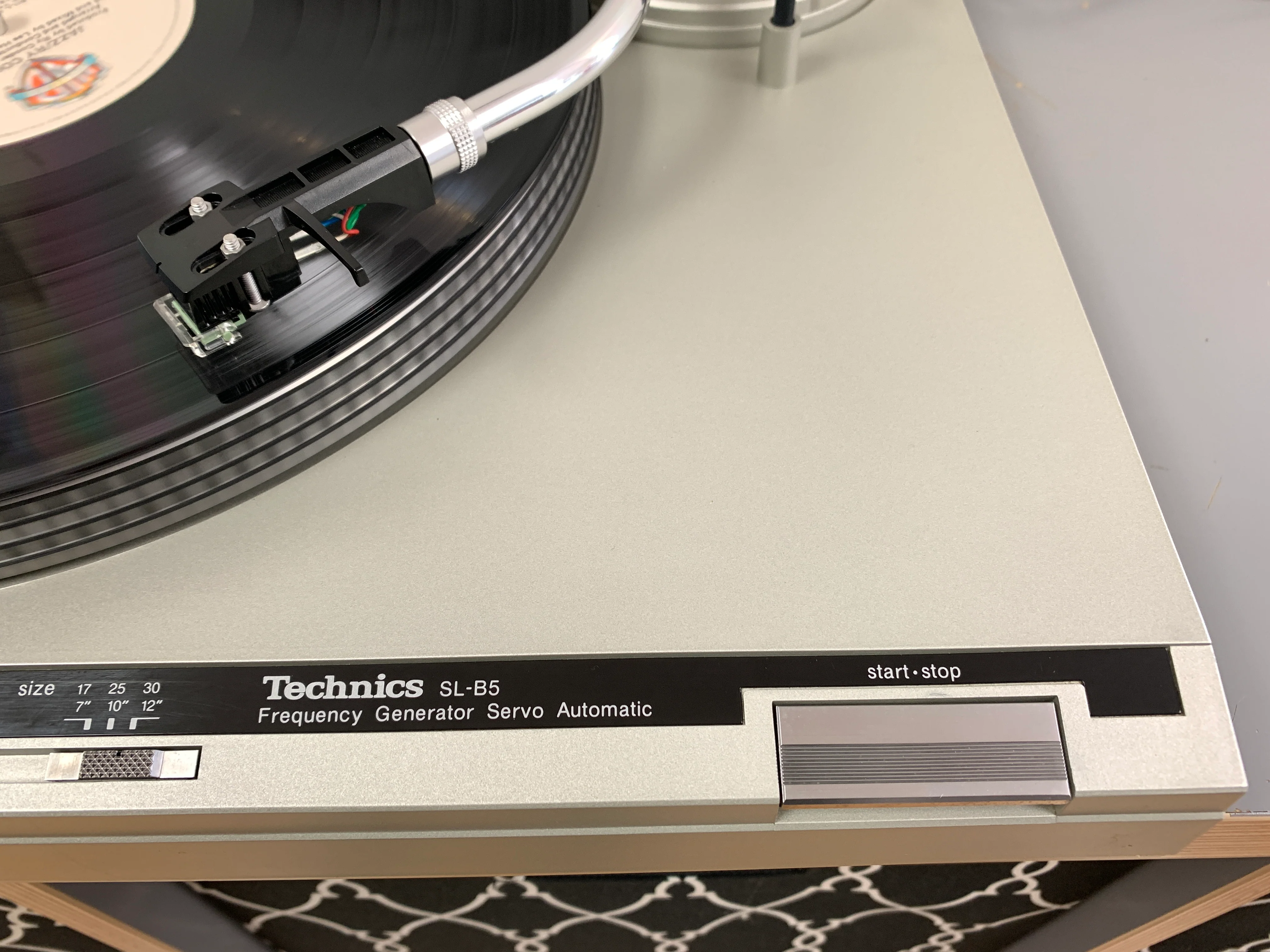 Technics SL-B5 Fully Automatic Record Changer 1980 * Shure Cartridge - Image 6
