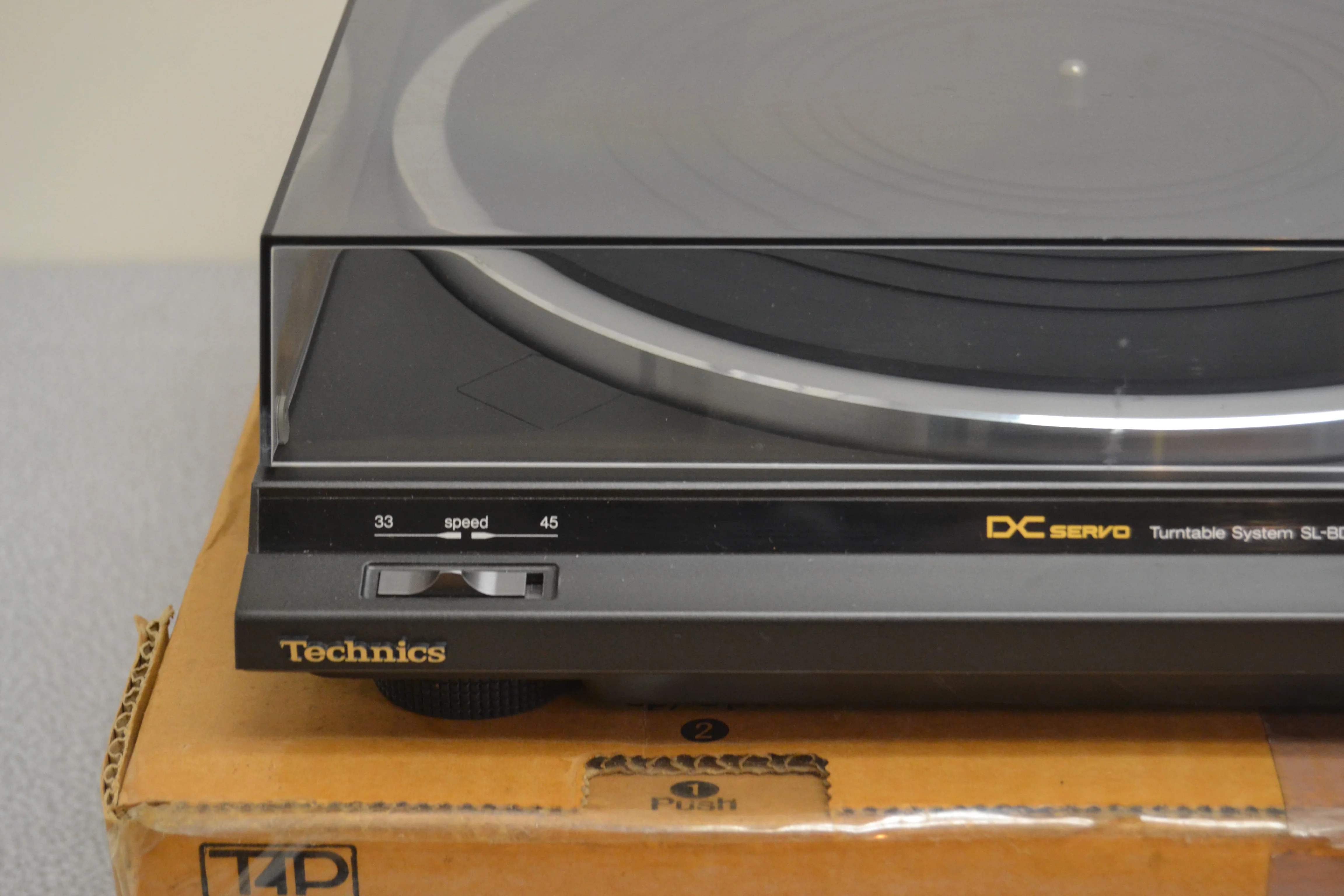 Technics SL-BD10 Belt Drive Turntable * Box - Image 2