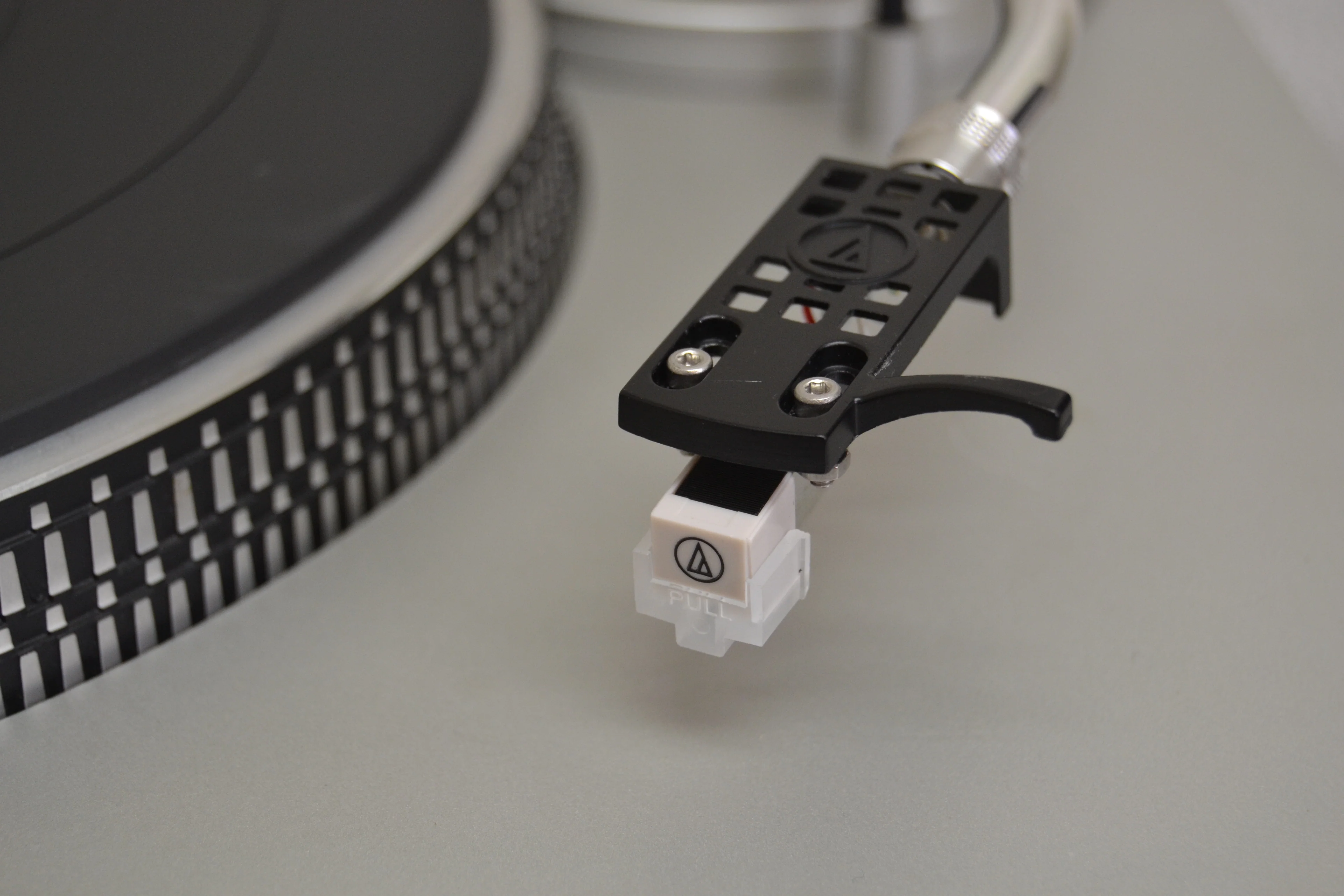 Technics SL-D1 Direct Drive Turntable (1979) - Image 6