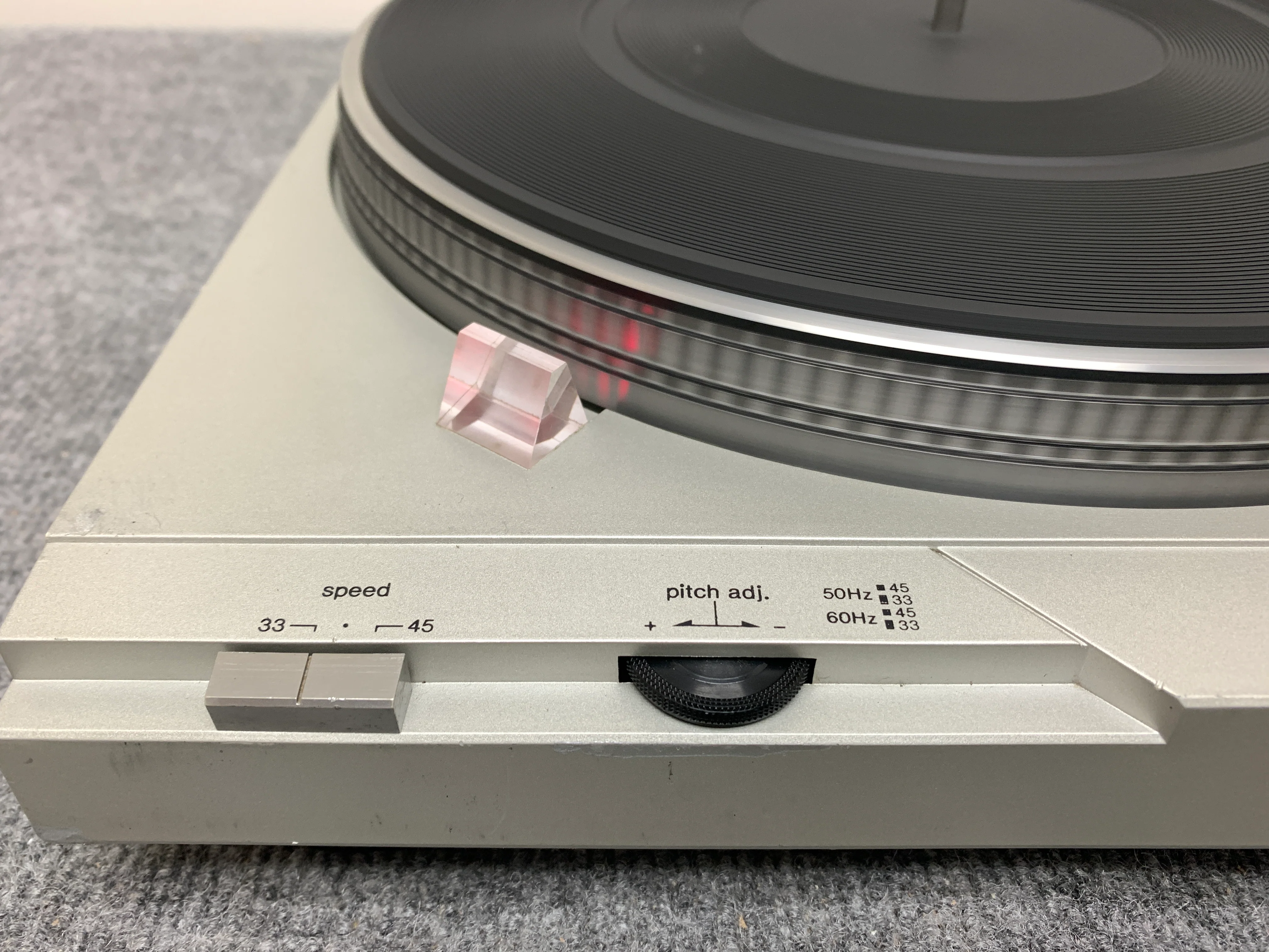 Technics SL-D2 Direct Drive Turntable with NEW Audio Technica CN15 Cartridge - Image 2