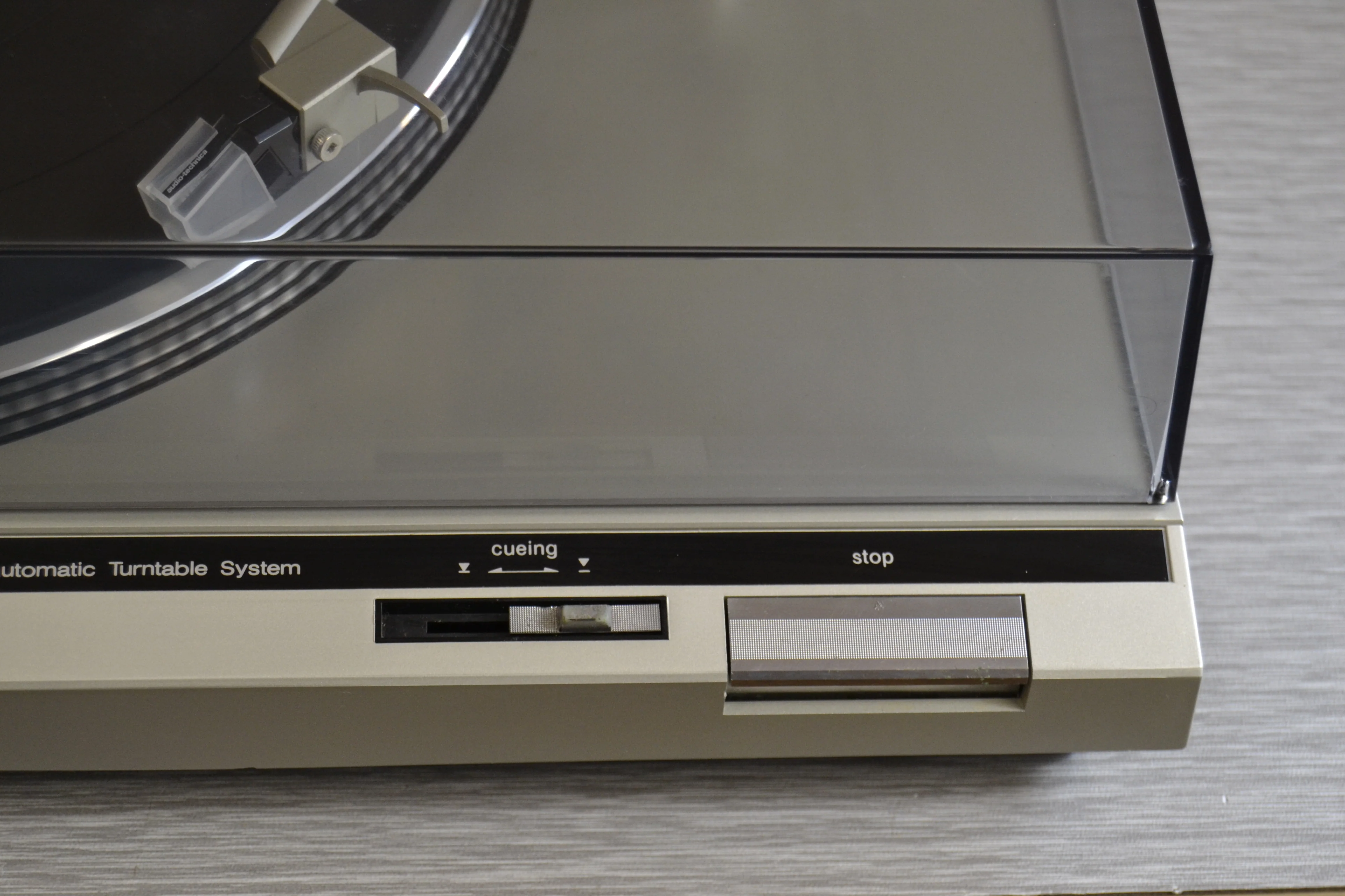 Technics SL-D20 Turntable - Image 4