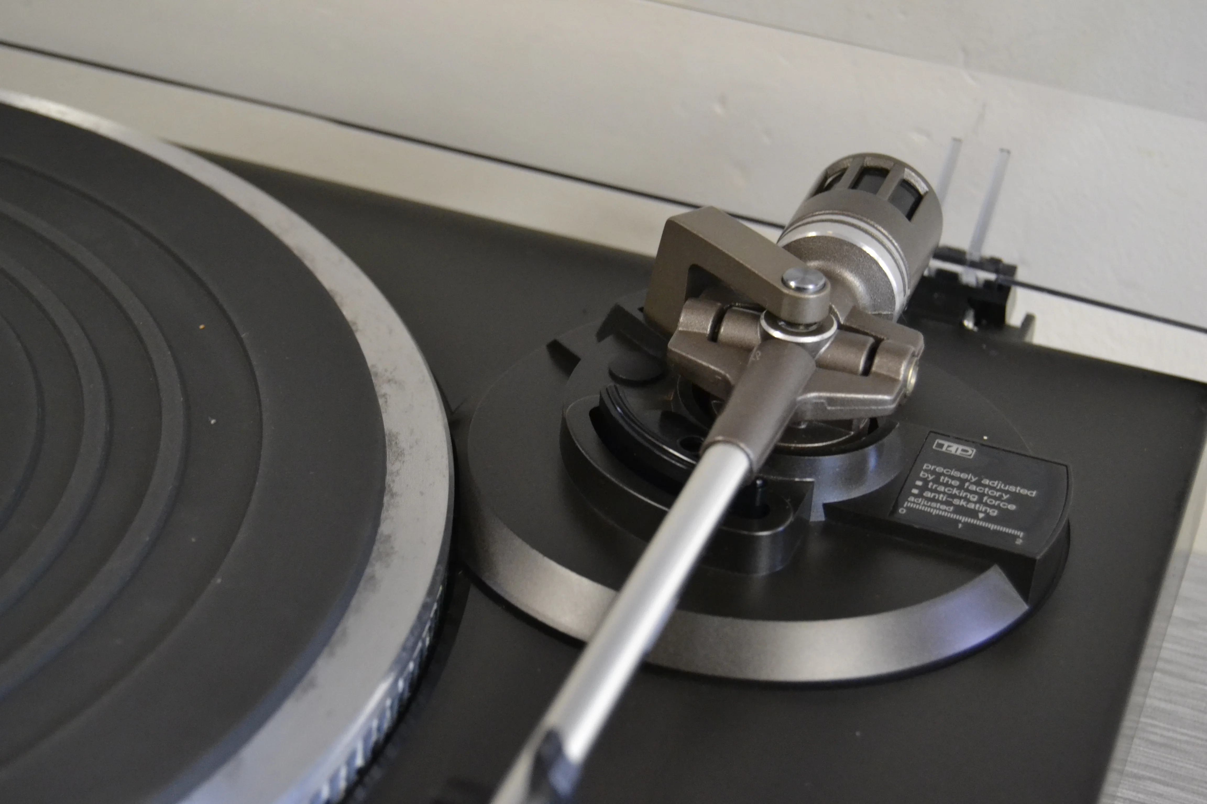 Technics SL-DD22 Direct Drive Turntable - Image 7