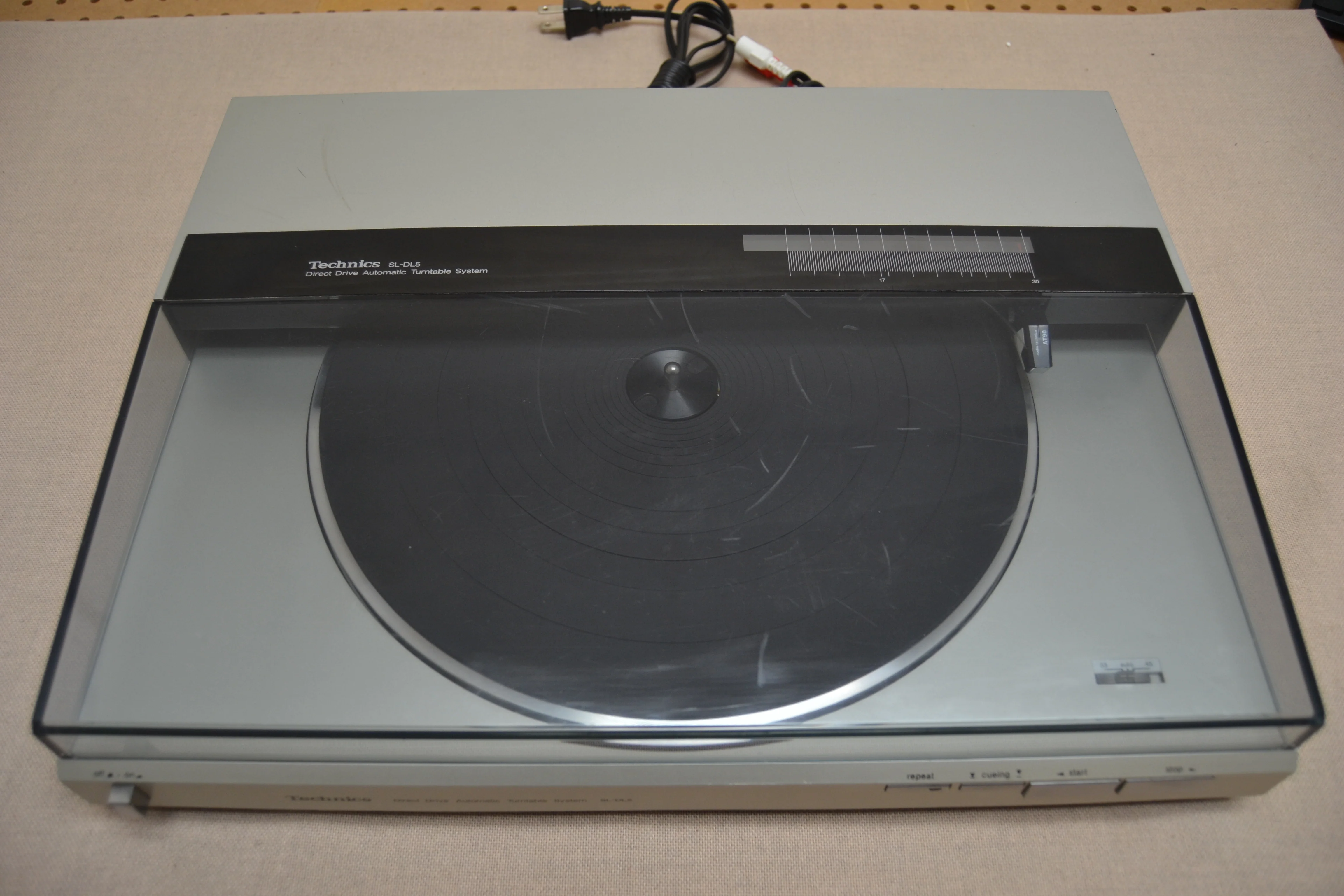 Technics SL-DL5 Direct-Drive Fully-Automatic Linear Tracking Turntable (1982-1984) - Image 6