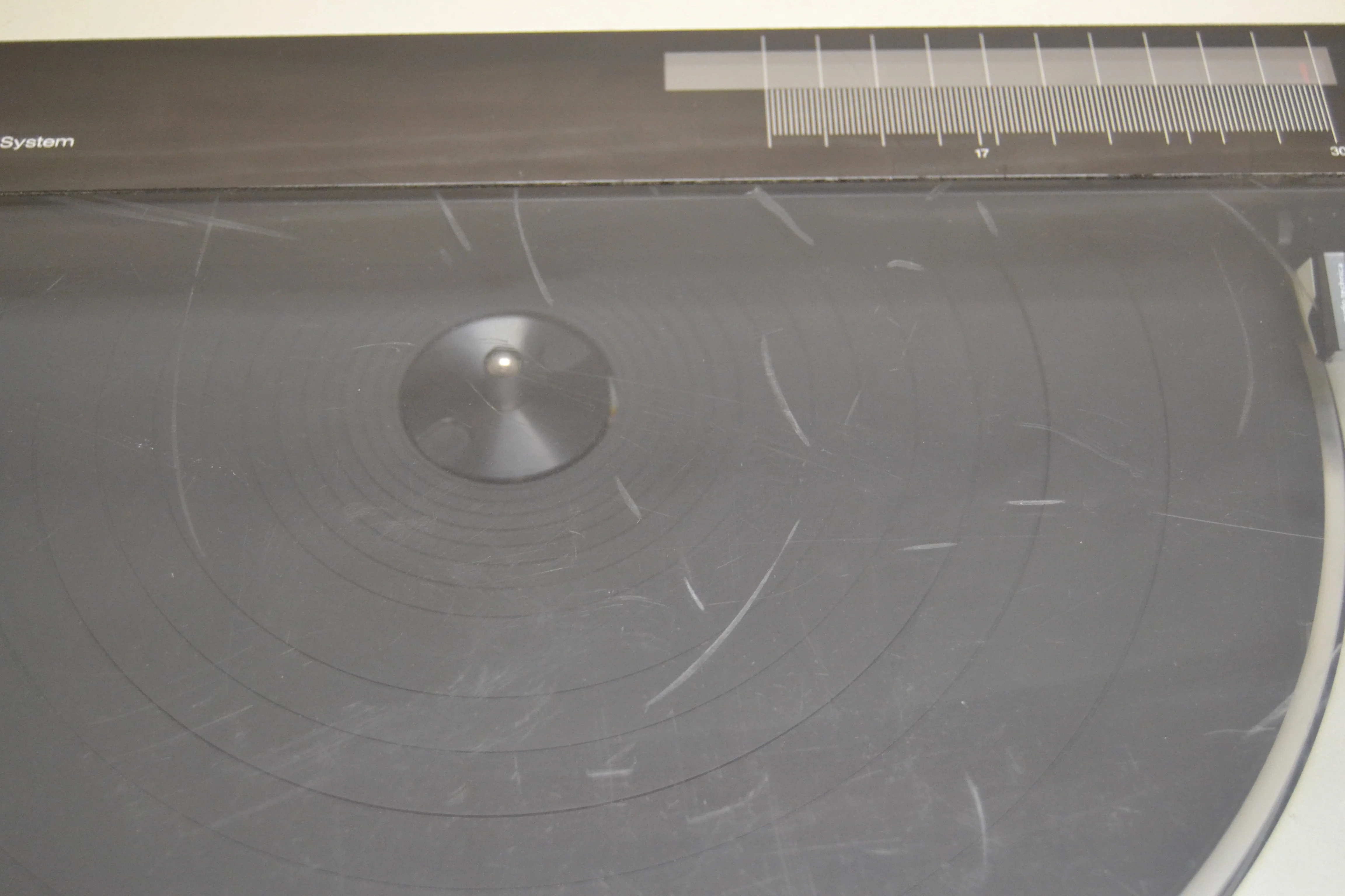 Technics SL-DL5 Direct-Drive Fully-Automatic Linear Tracking Turntable (1982-1984) - Image 8