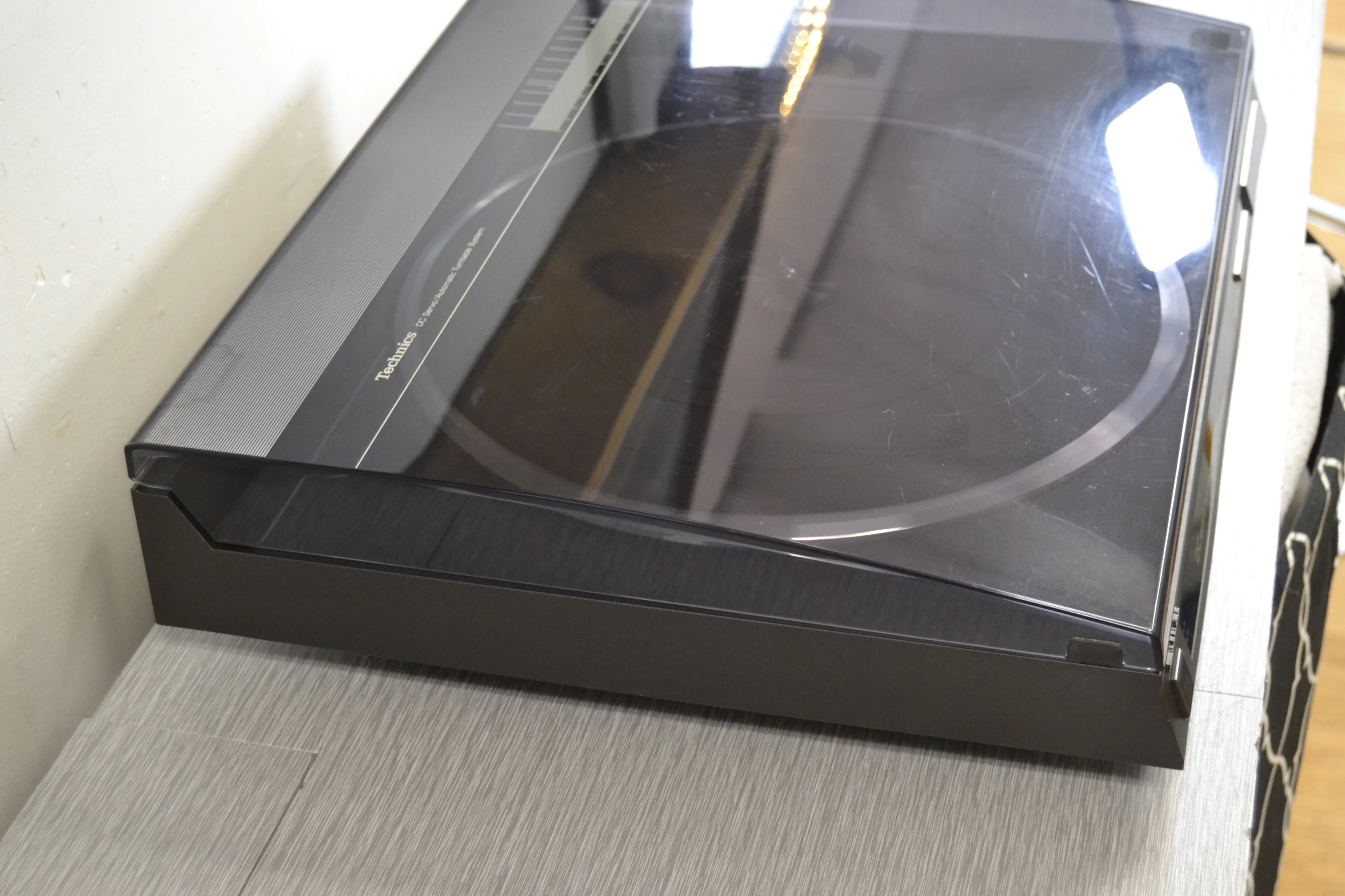 Technics SL-L20 Linear Tracking Turntable - Image 9