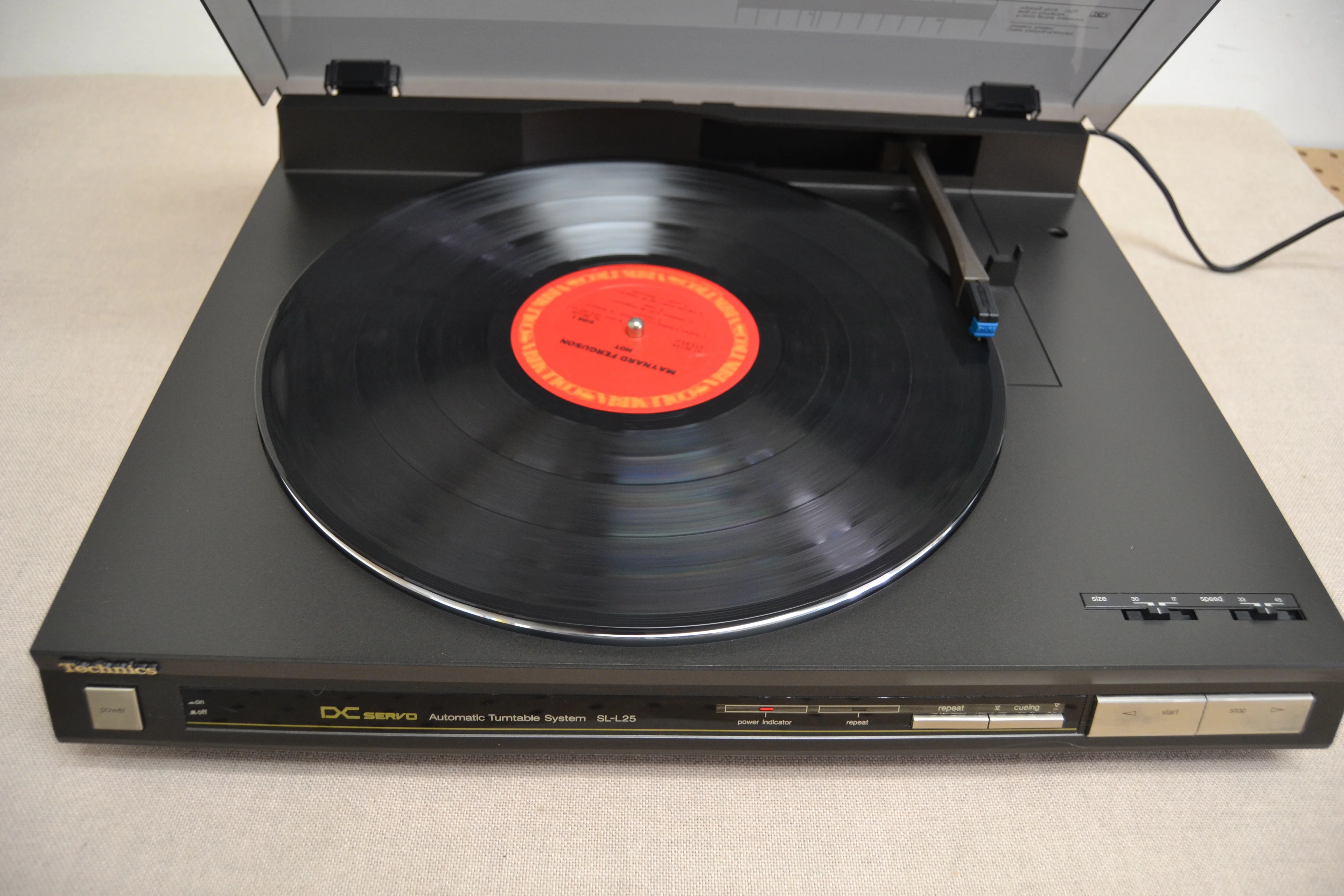 Technics SL-L25 Linear Tracking Turntable - Image 5