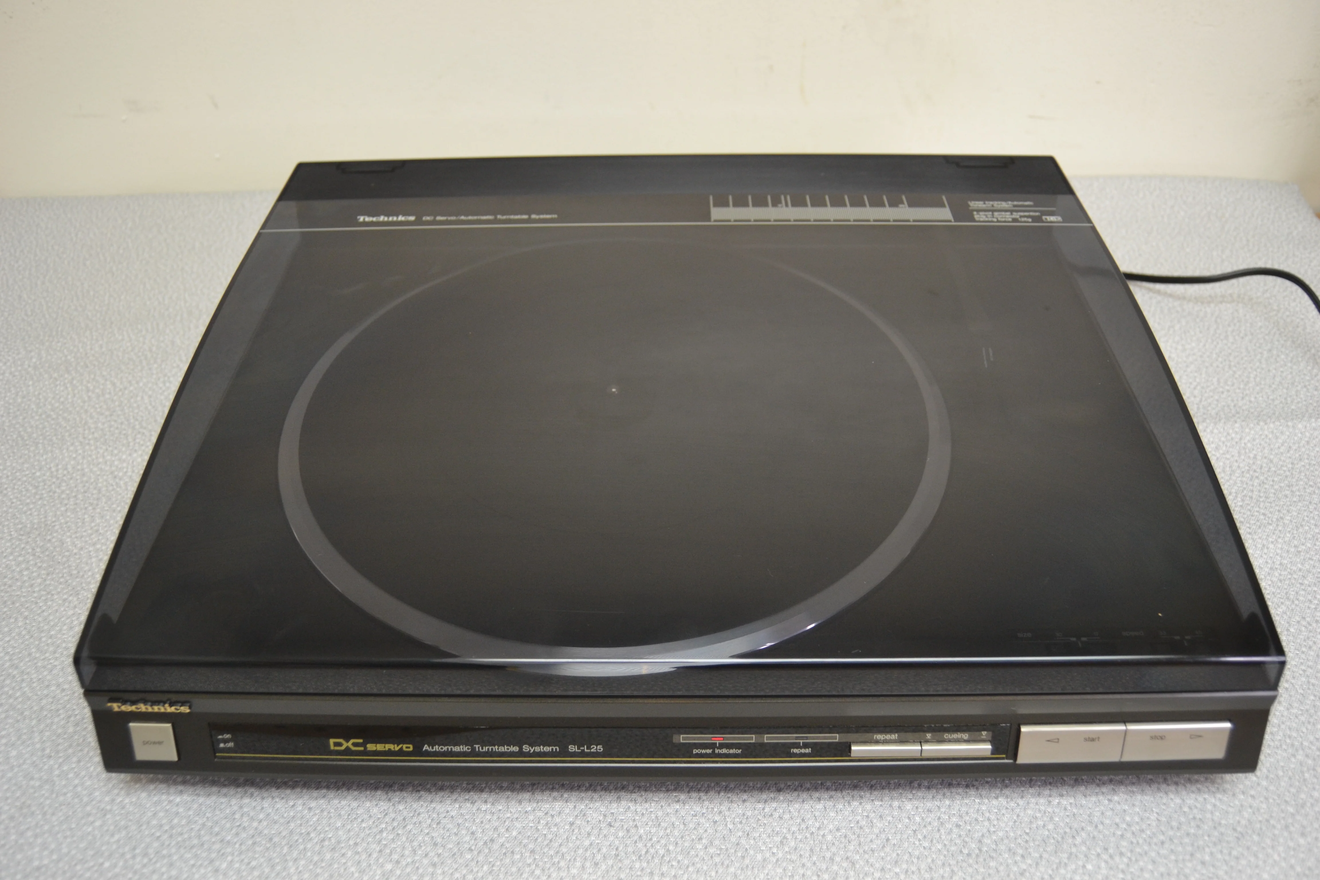Technics SL-L25 Linear Tracking Turntable - Image 6