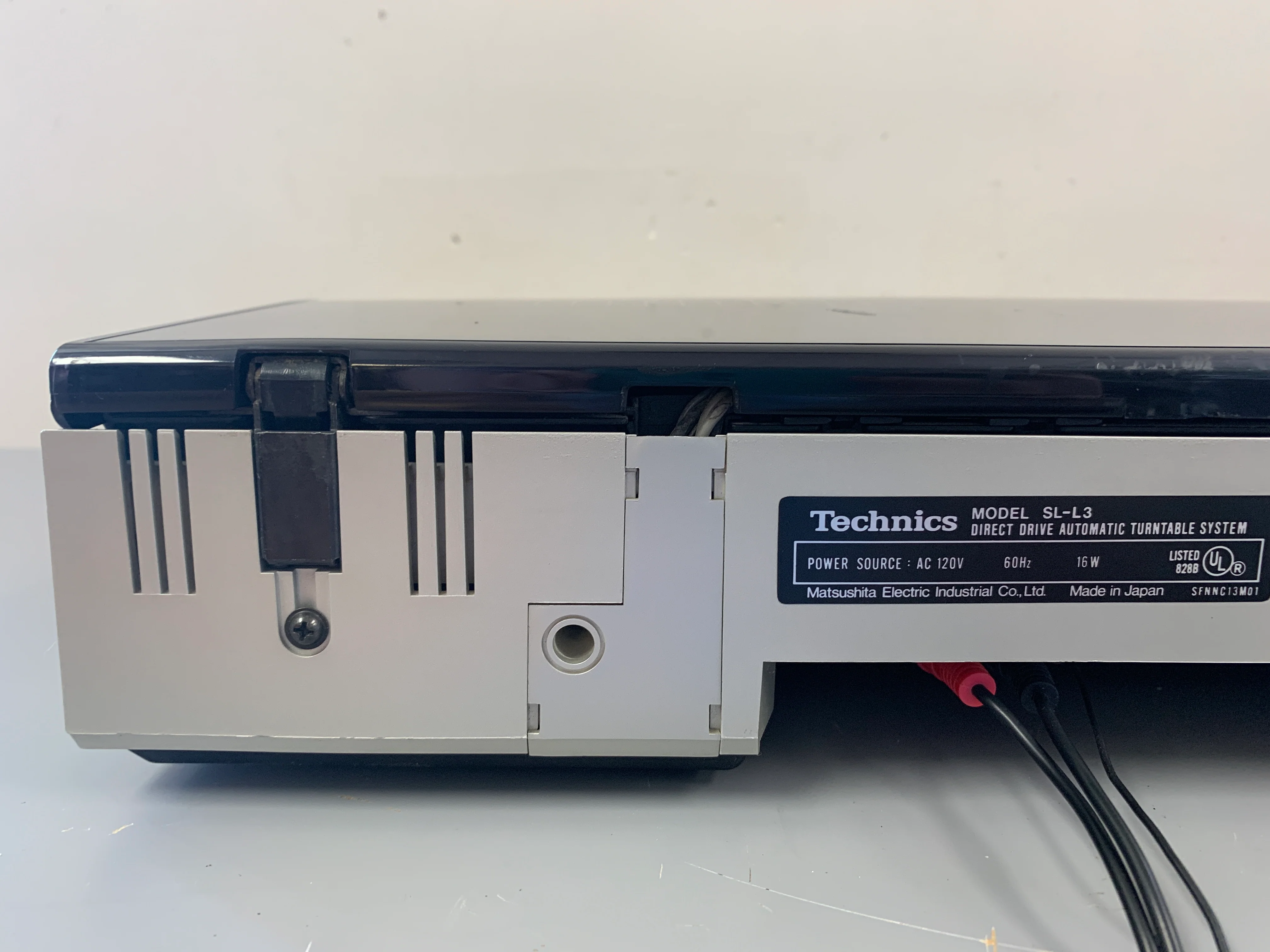 Technics SL-L3 Automatic Turntable - Image 10