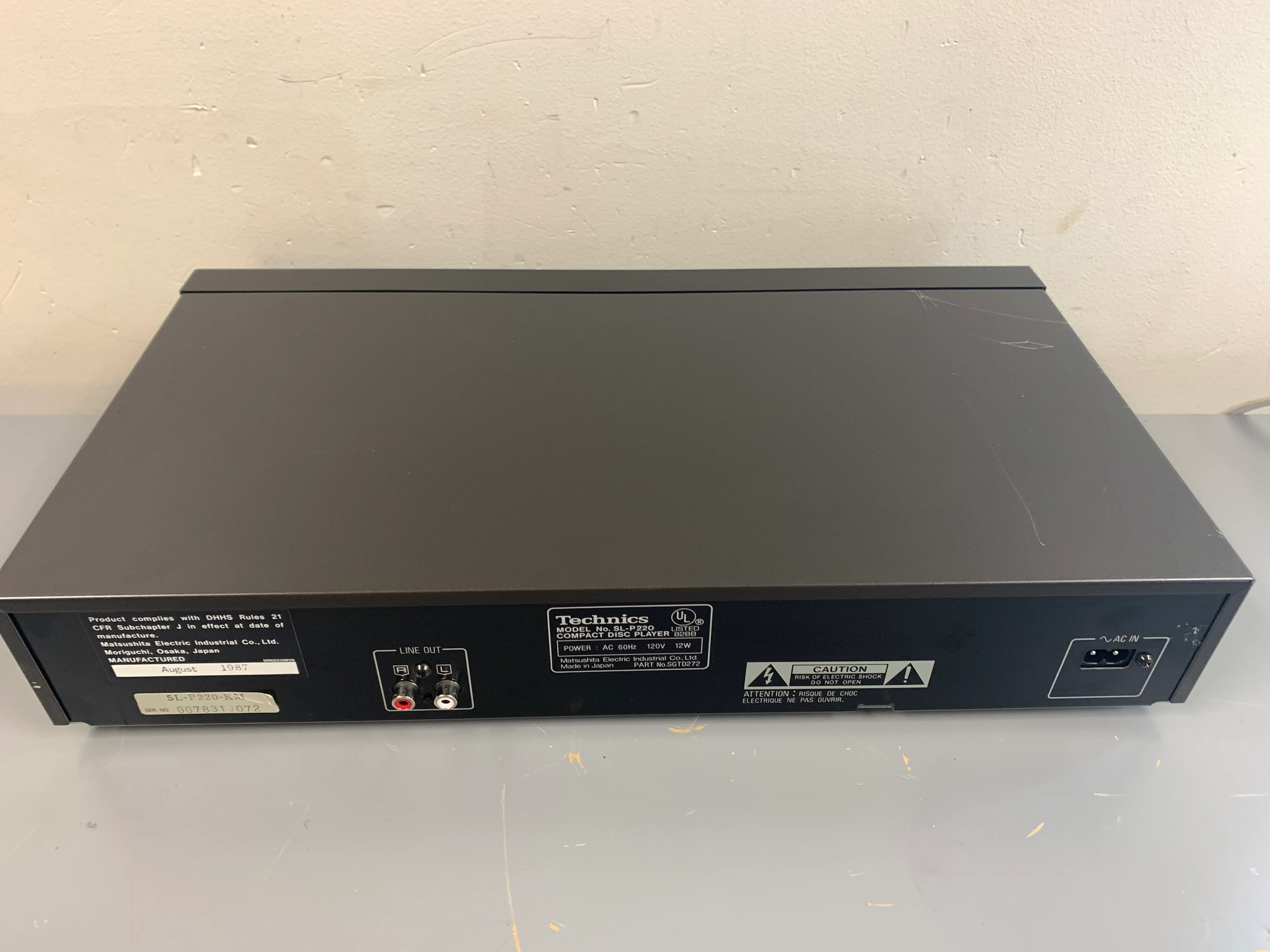 Technics SL-P220 Single Compact Disc Player - Image 15