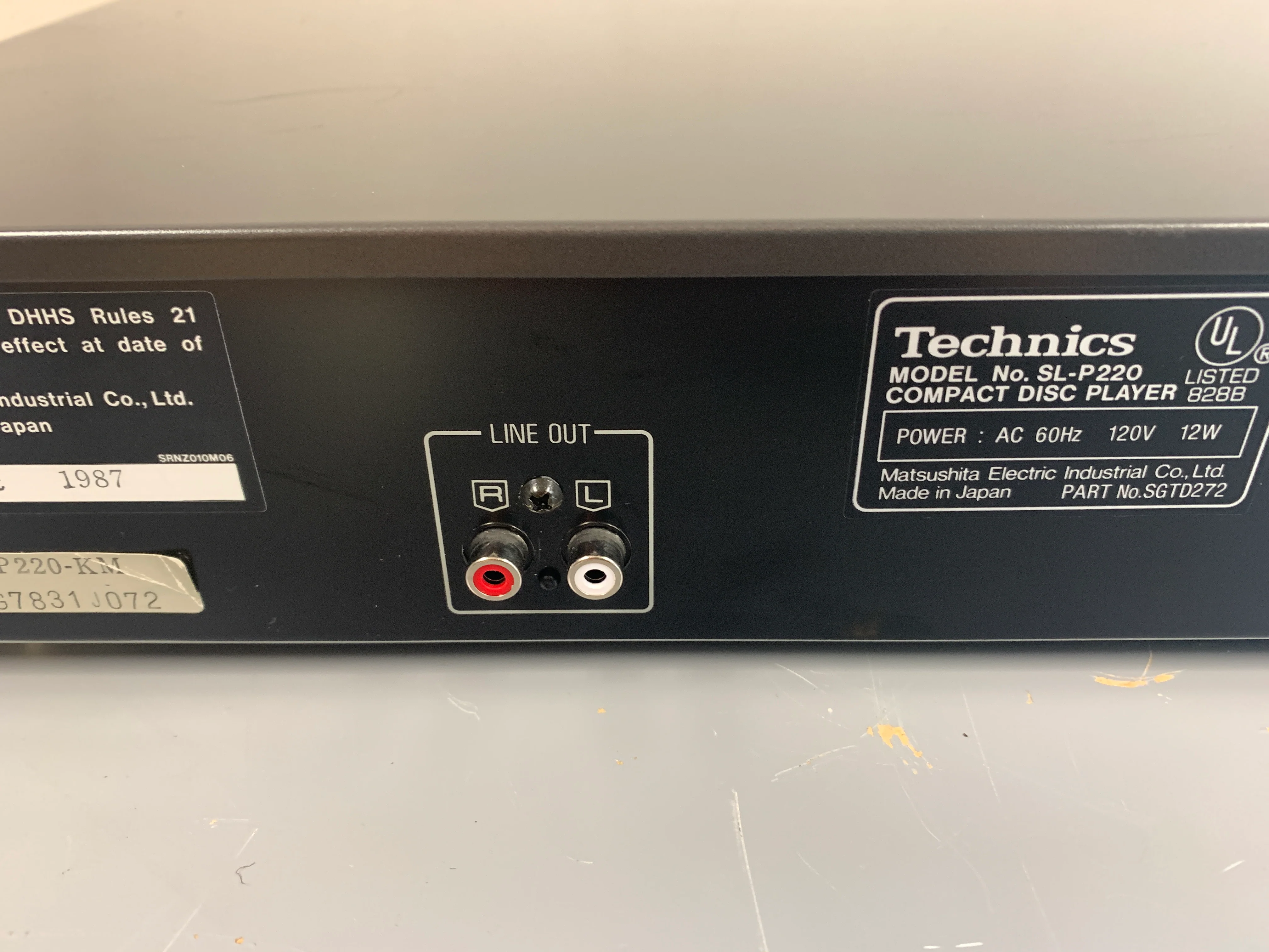 Technics SL-P220 Single Compact Disc Player - Image 17