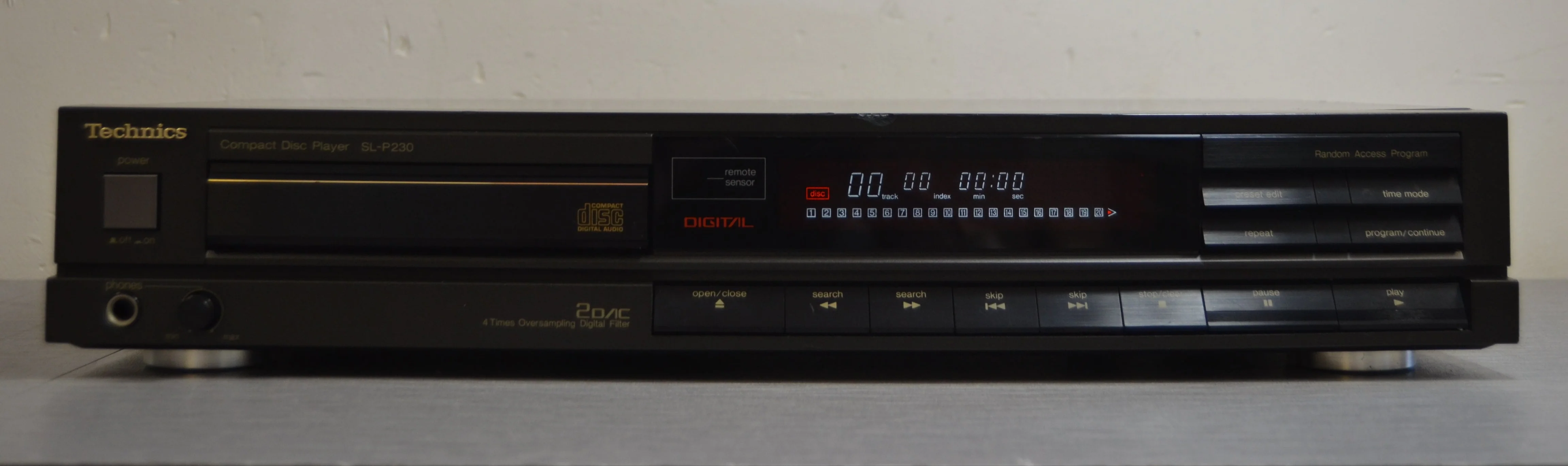 Technics SL-P230 Single CD Player * Remote Control