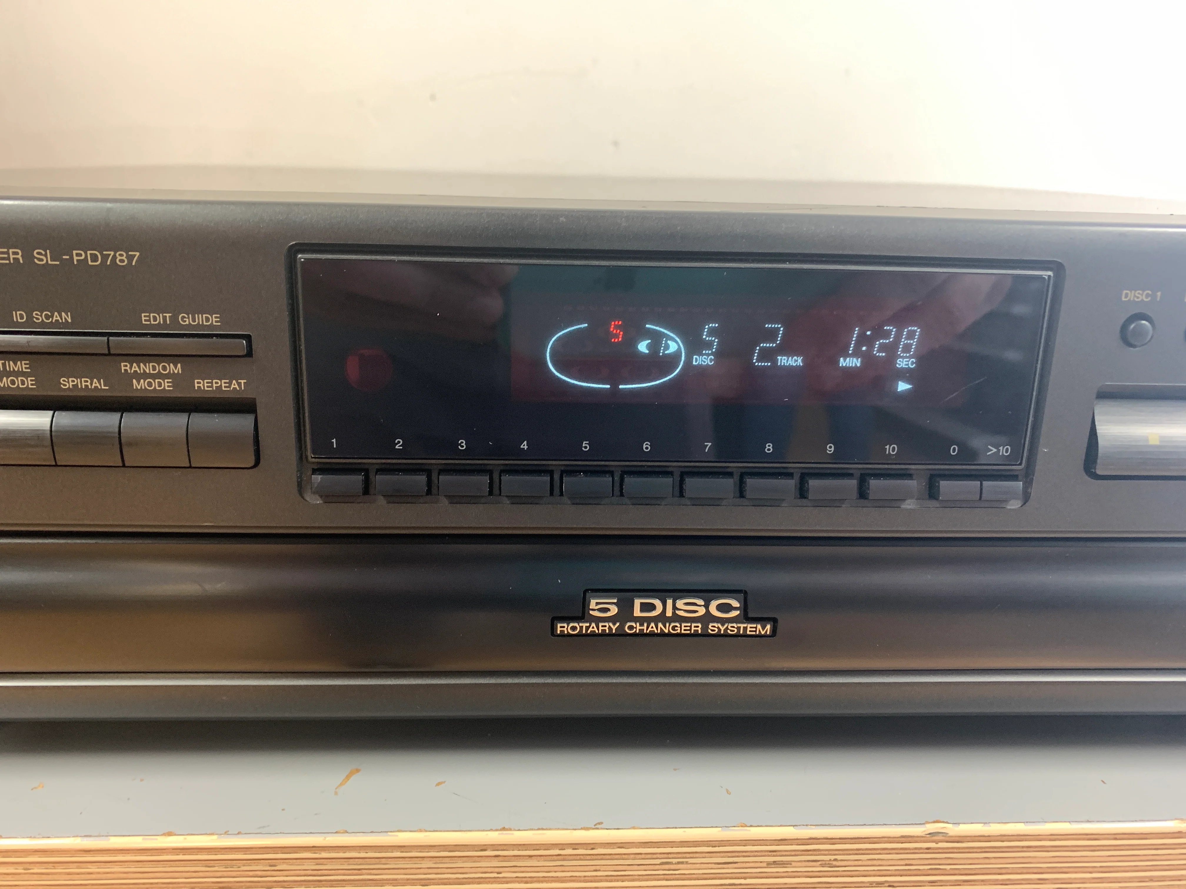 Technics SL-PD787 CD Changer - Image 3
