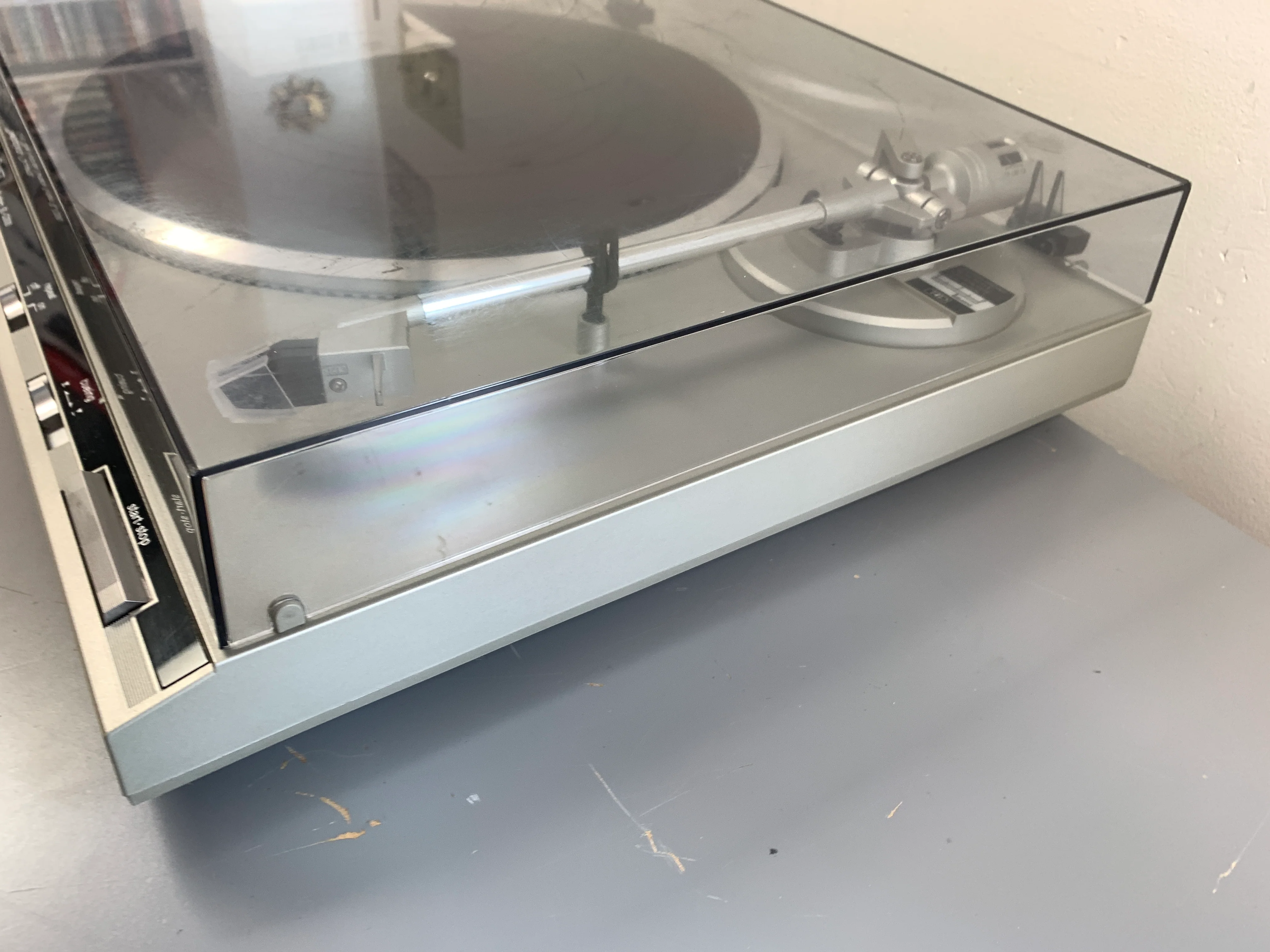 Technics SL-Q300 Turntable with NEW AT81CP Cartridge - Image 11