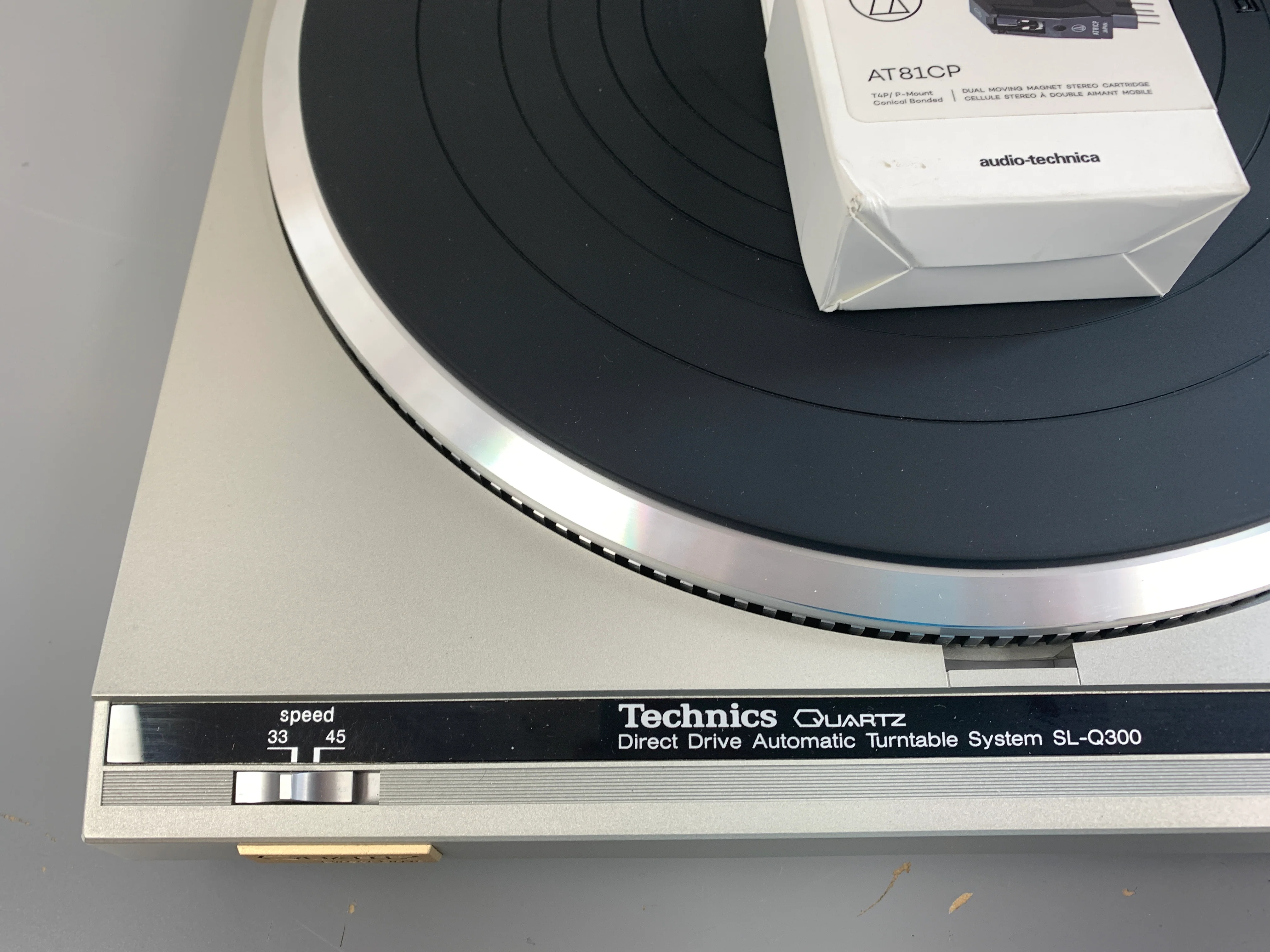 Technics SL-Q300 Turntable with NEW AT81CP Cartridge - Image 2