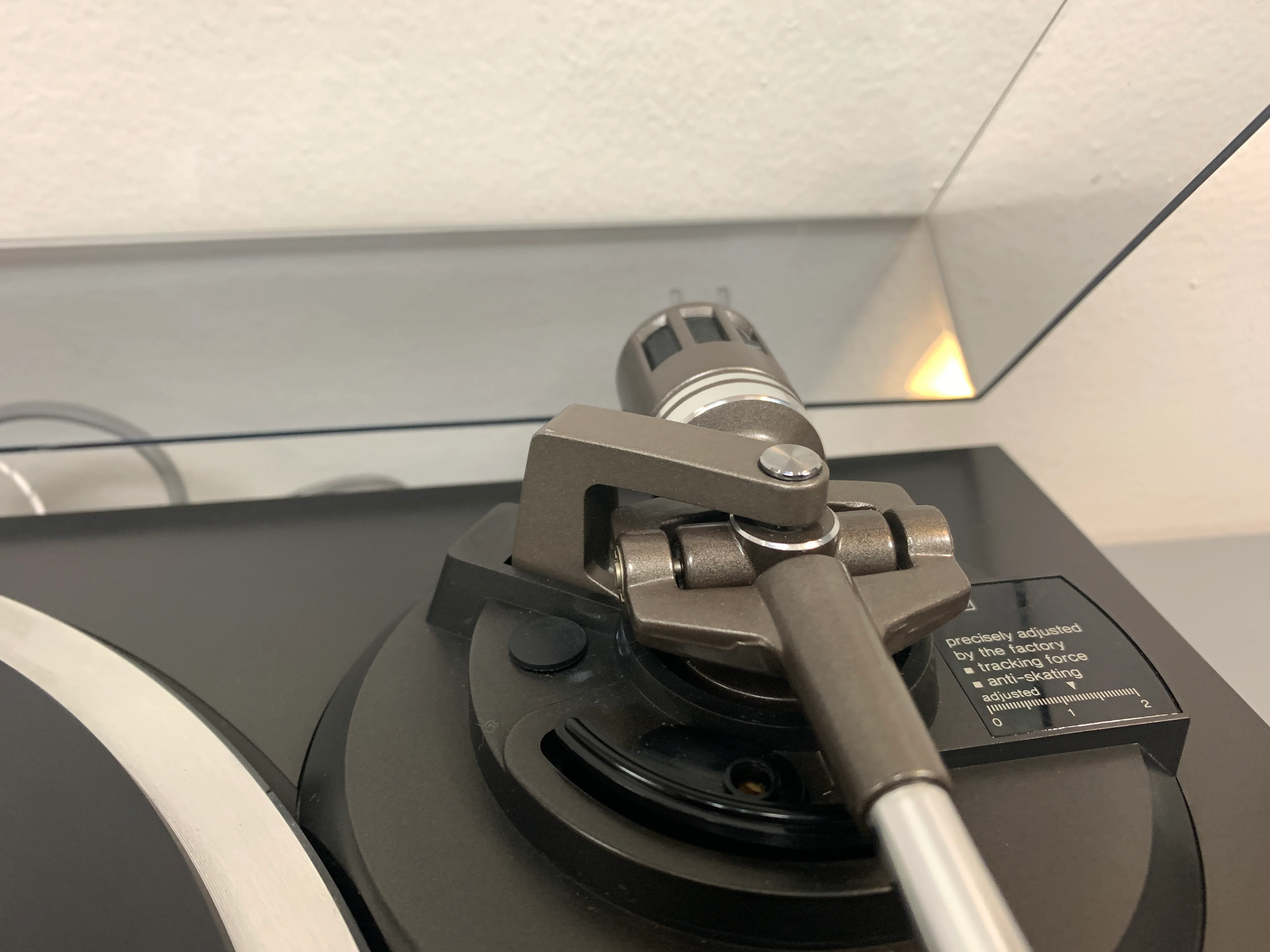 Technics SL-QD33R Turntable - Image 5