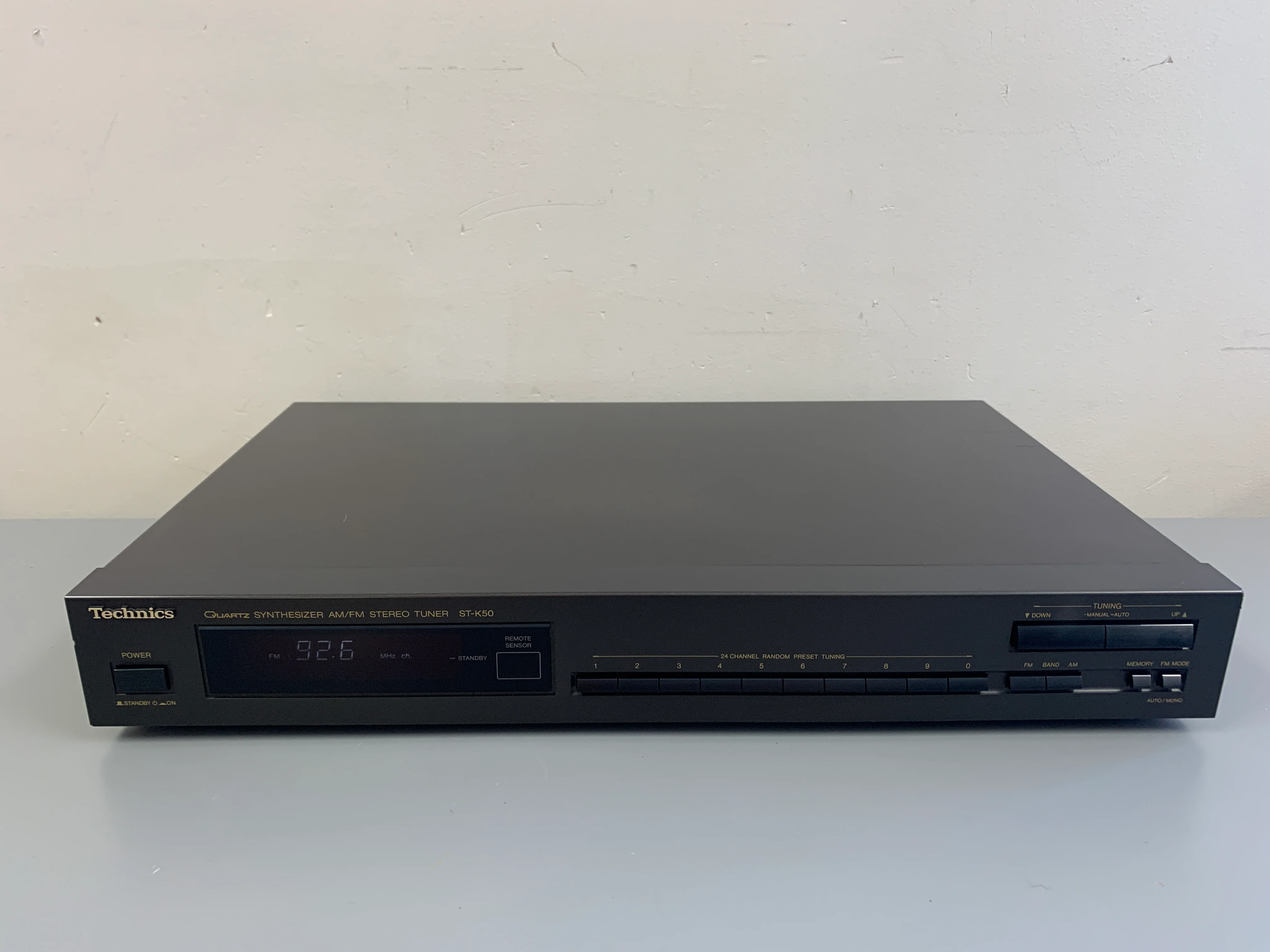 Technics ST-K50 Quartz Synthesised AM/FM Tuner