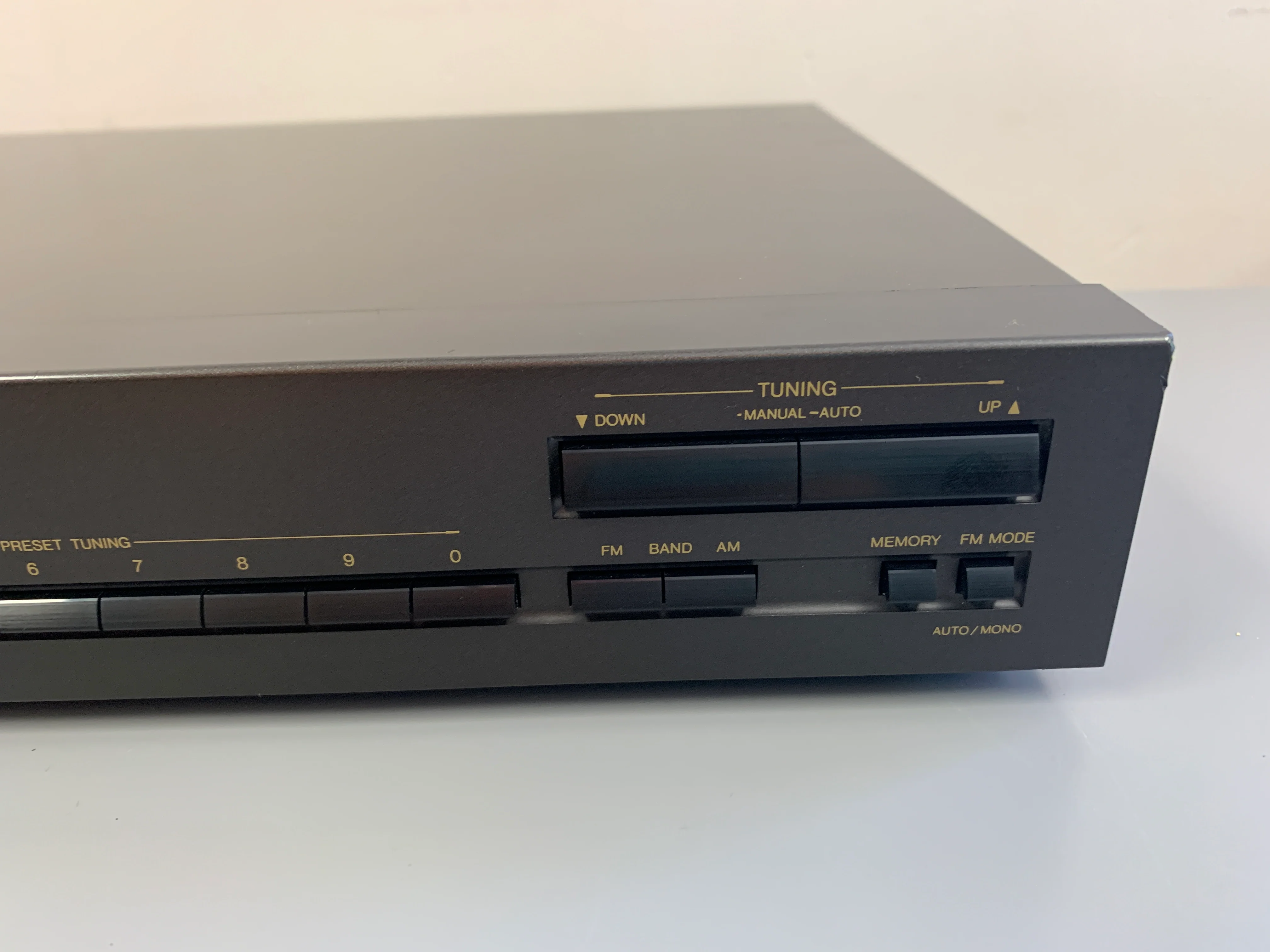 Technics ST-K50 Quartz Synthesised AM/FM Tuner - Image 4