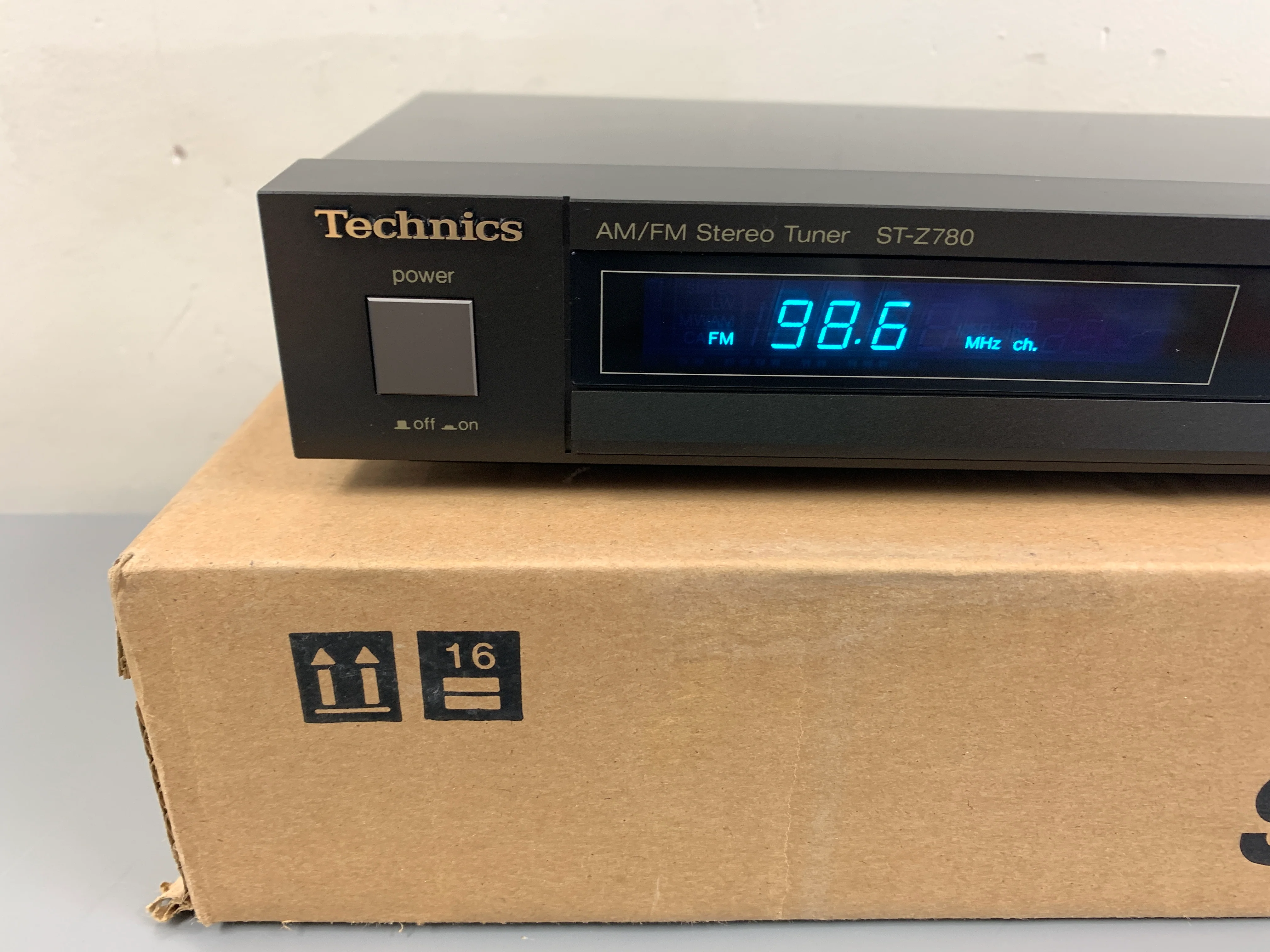 Technics ST-Z780 Stereo Tuner * Box - Image 2