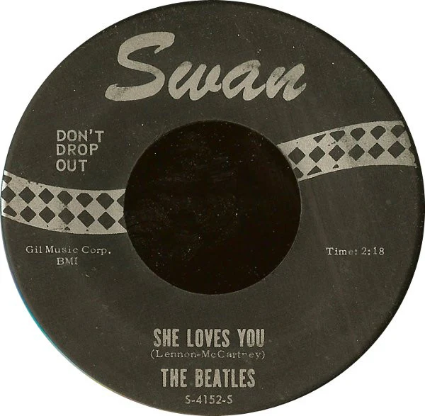 The Beatles - She Loves You (7", Single, Bla) (Very Good (VG)) - Image 3