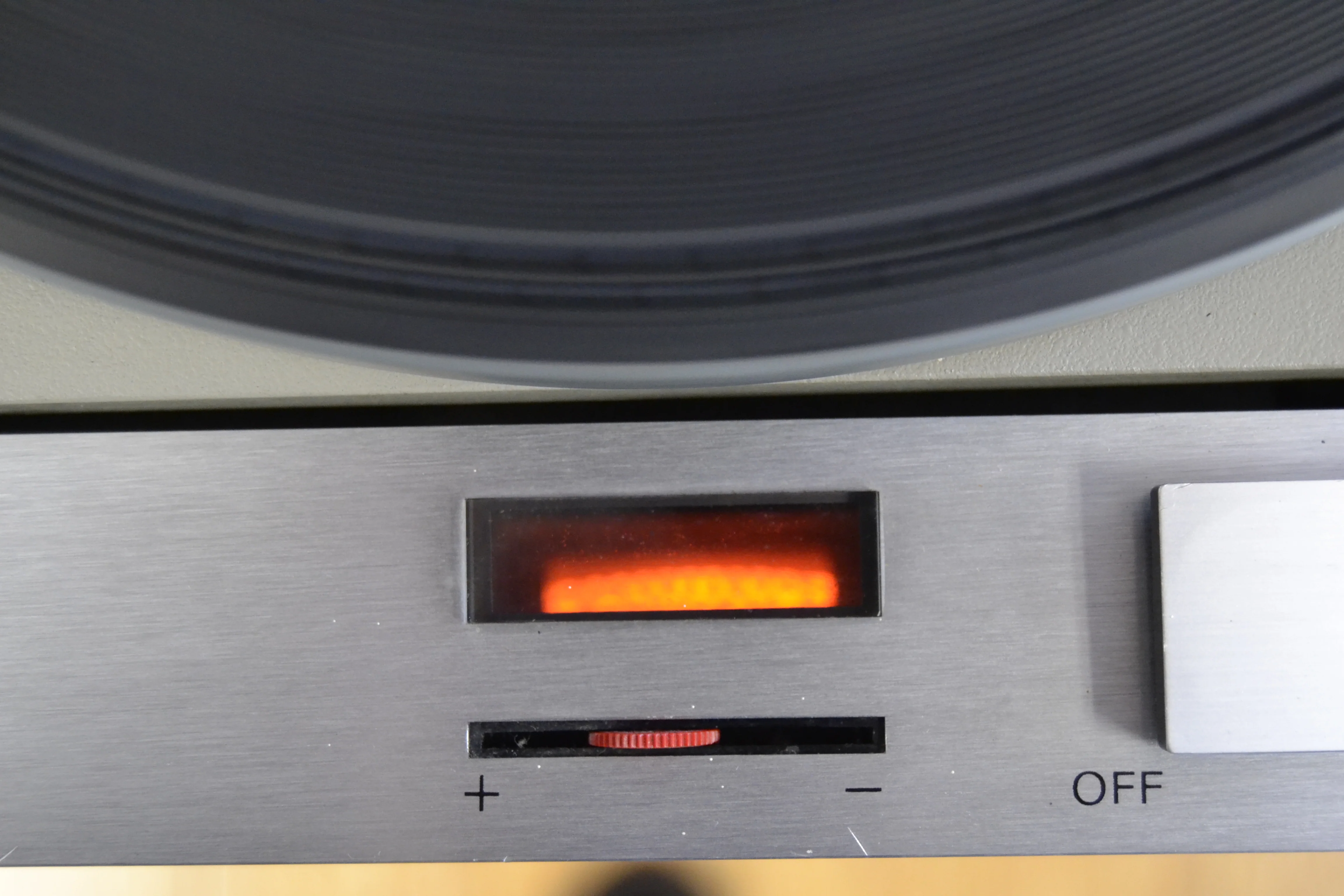 Thorens TD-125 Turntable with Shure SME 3009 Tonearm - NEW Dust Cover - Image 6