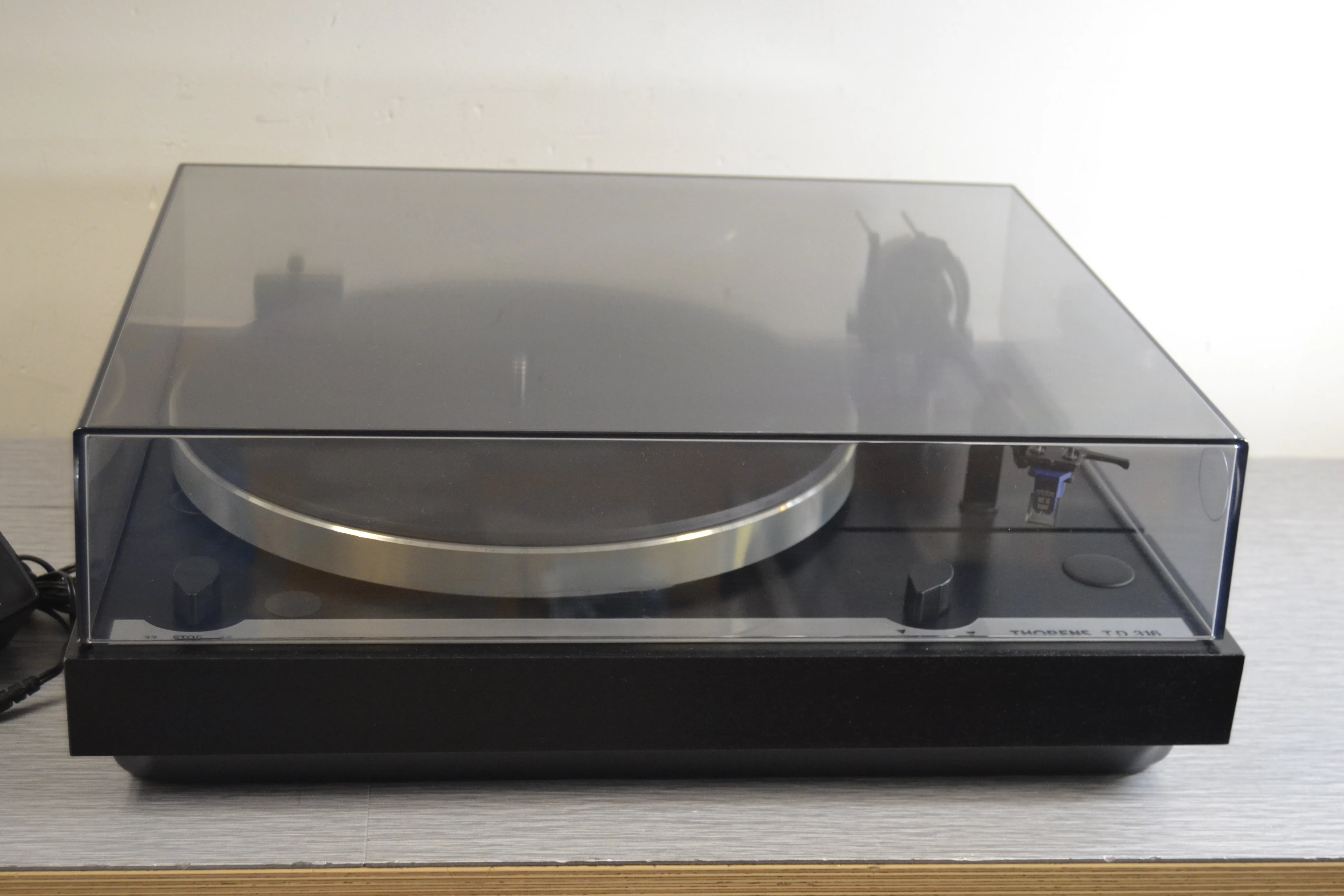 Thorens TD-316 Turntable with NEW Audio Technica AT3600 Cartridge - Image 2