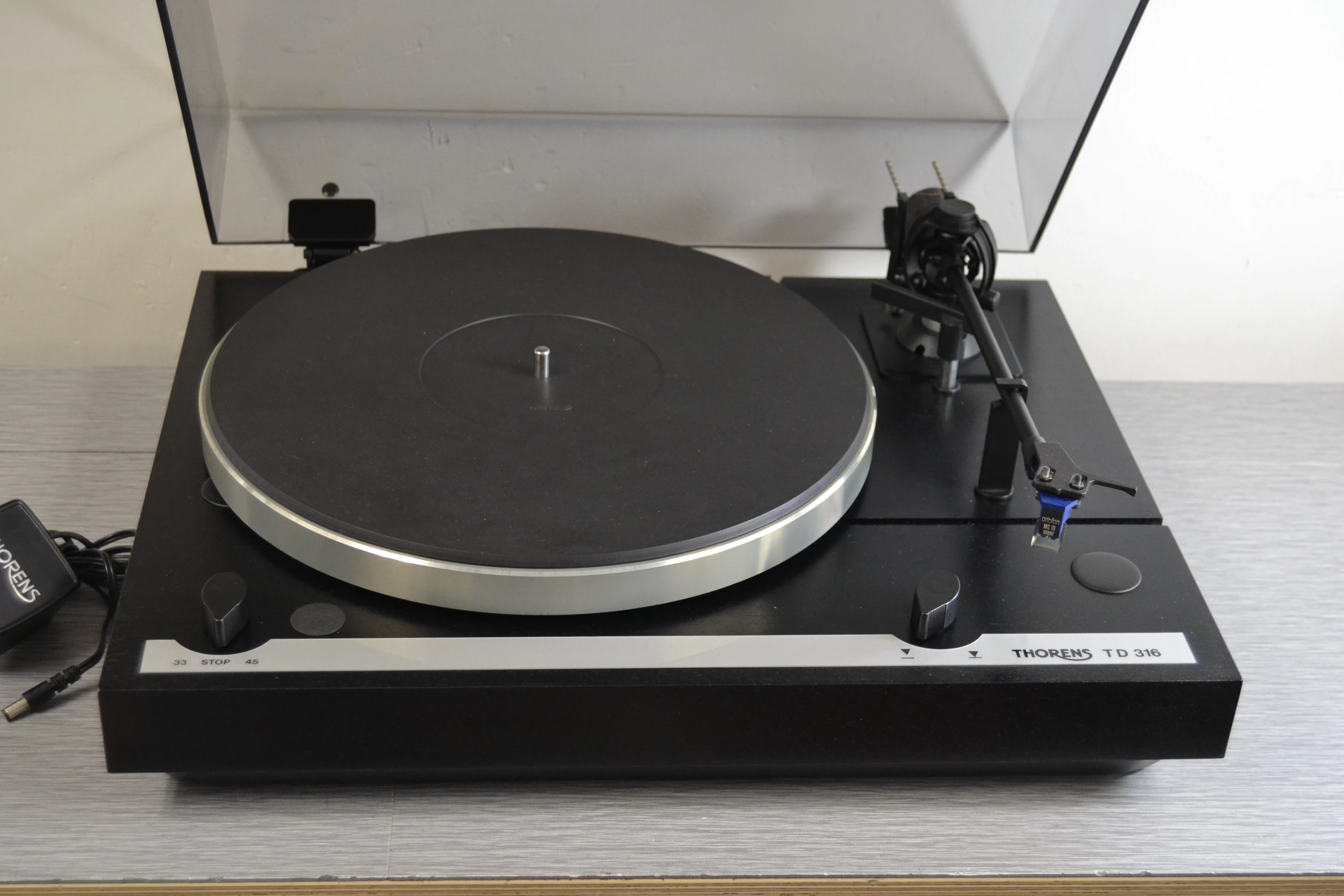 Thorens TD-316 Turntable with NEW Audio Technica AT3600 Cartridge - Image 3