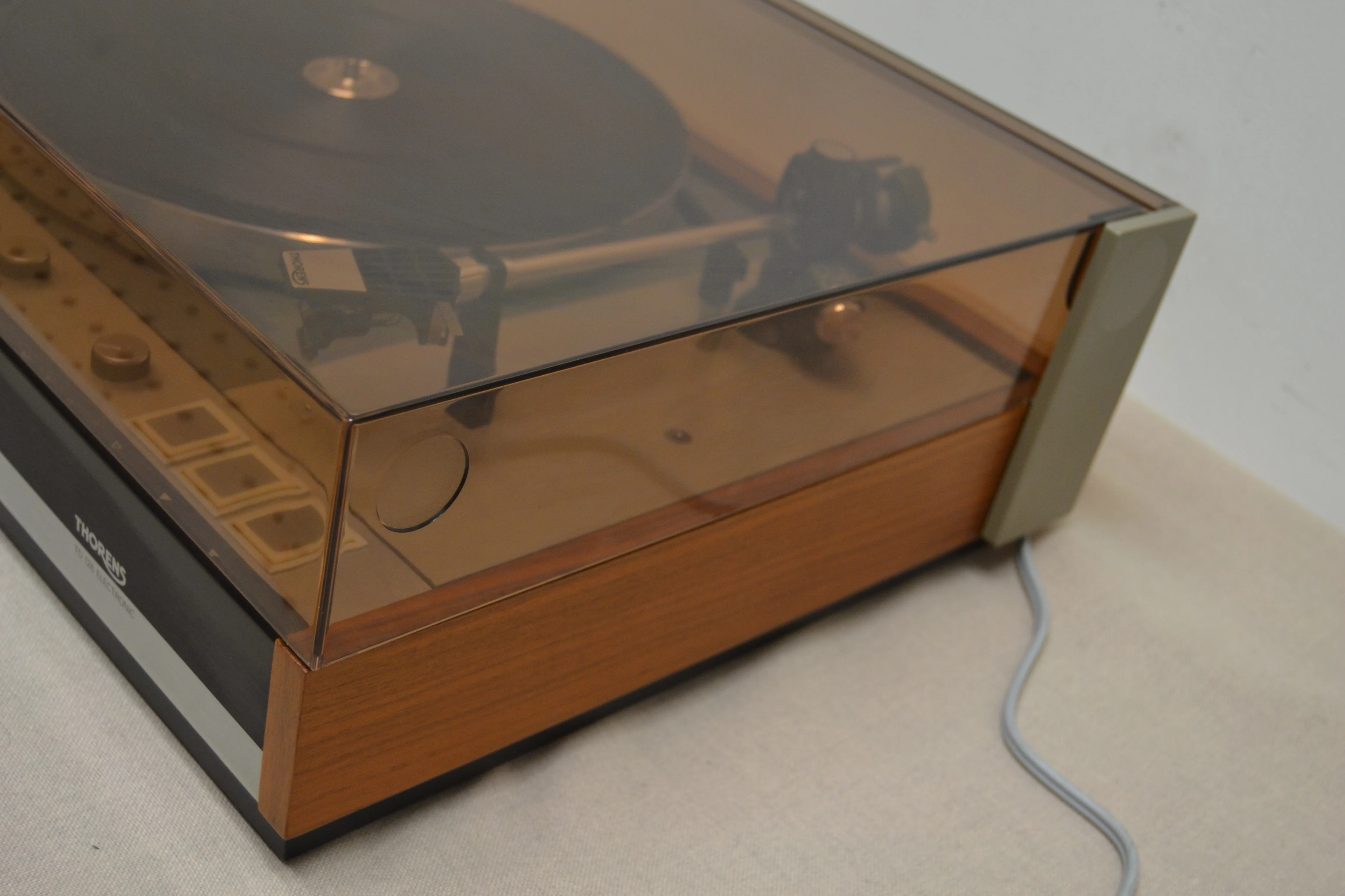 Thorens TD126 Electronic * Belt Drive Turntable * Shure V15 V Cartridge * Second NOS Shure Stylus - Image 11