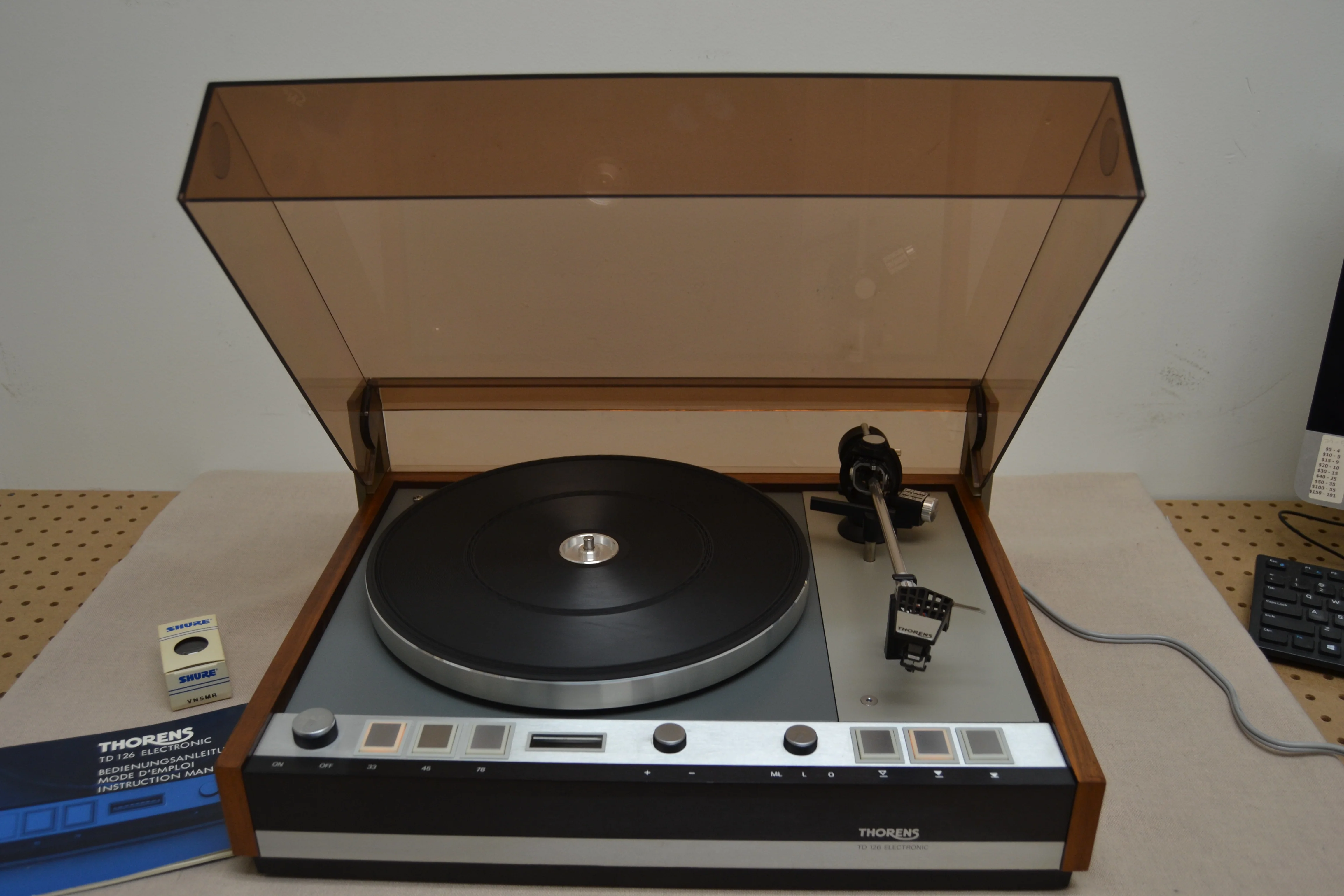 Thorens TD126 Electronic * Belt Drive Turntable * Shure V15 V Cartridge * Second NOS Shure Stylus - Image 3