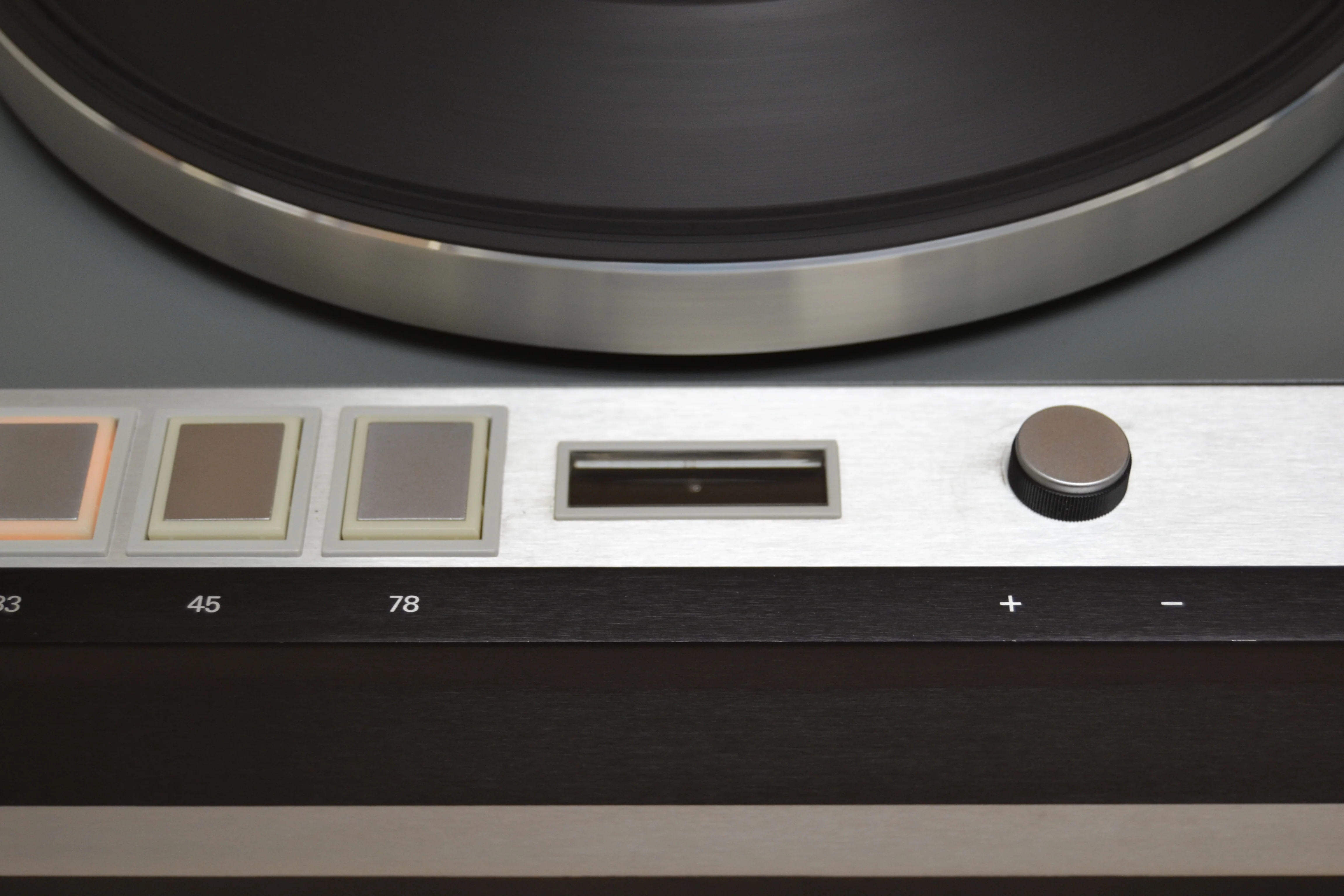 Thorens TD126 Electronic * Belt Drive Turntable * Shure V15 V Cartridge * Second NOS Shure Stylus - Image 6