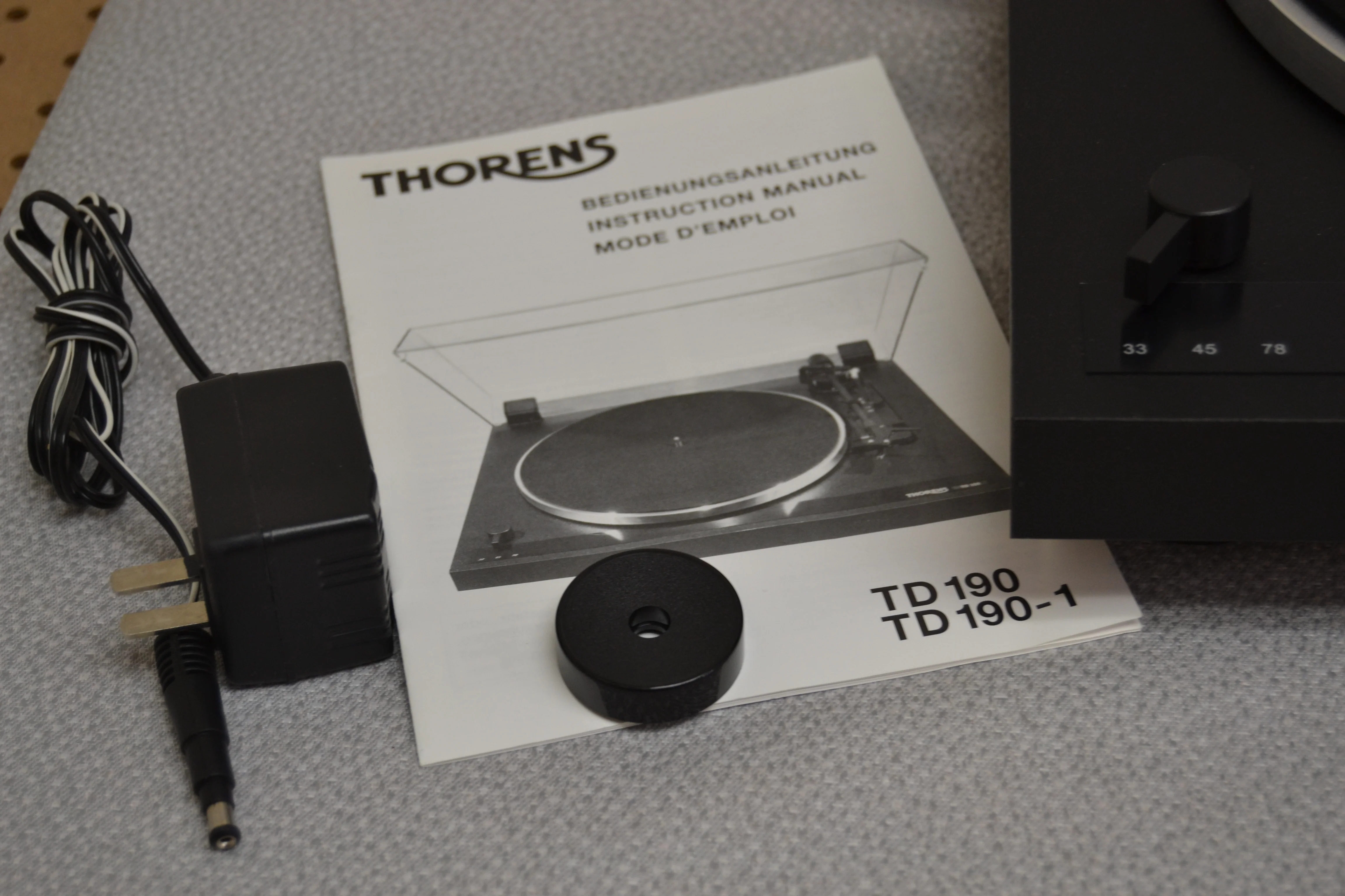 Thorens TD190 3-Speed Belt-Drive Turntable * Original Box * Manual * Ortofon OM10 Cartridge - Image 10