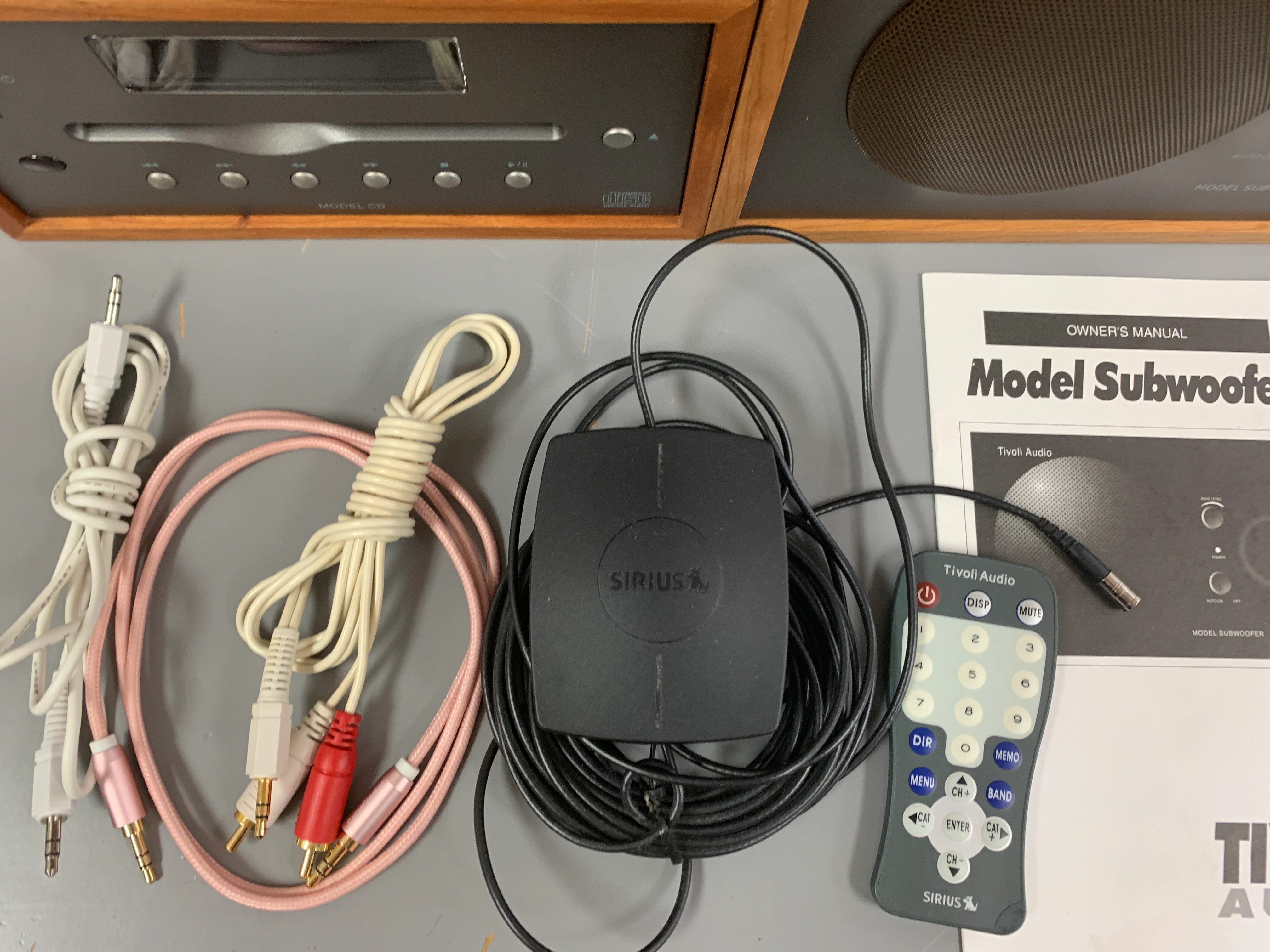 Tivoli Audio Complete Set - Model Satellite - Model CD - Model Subwoofer - Bluetooth - Remotes and Cables - Image 3