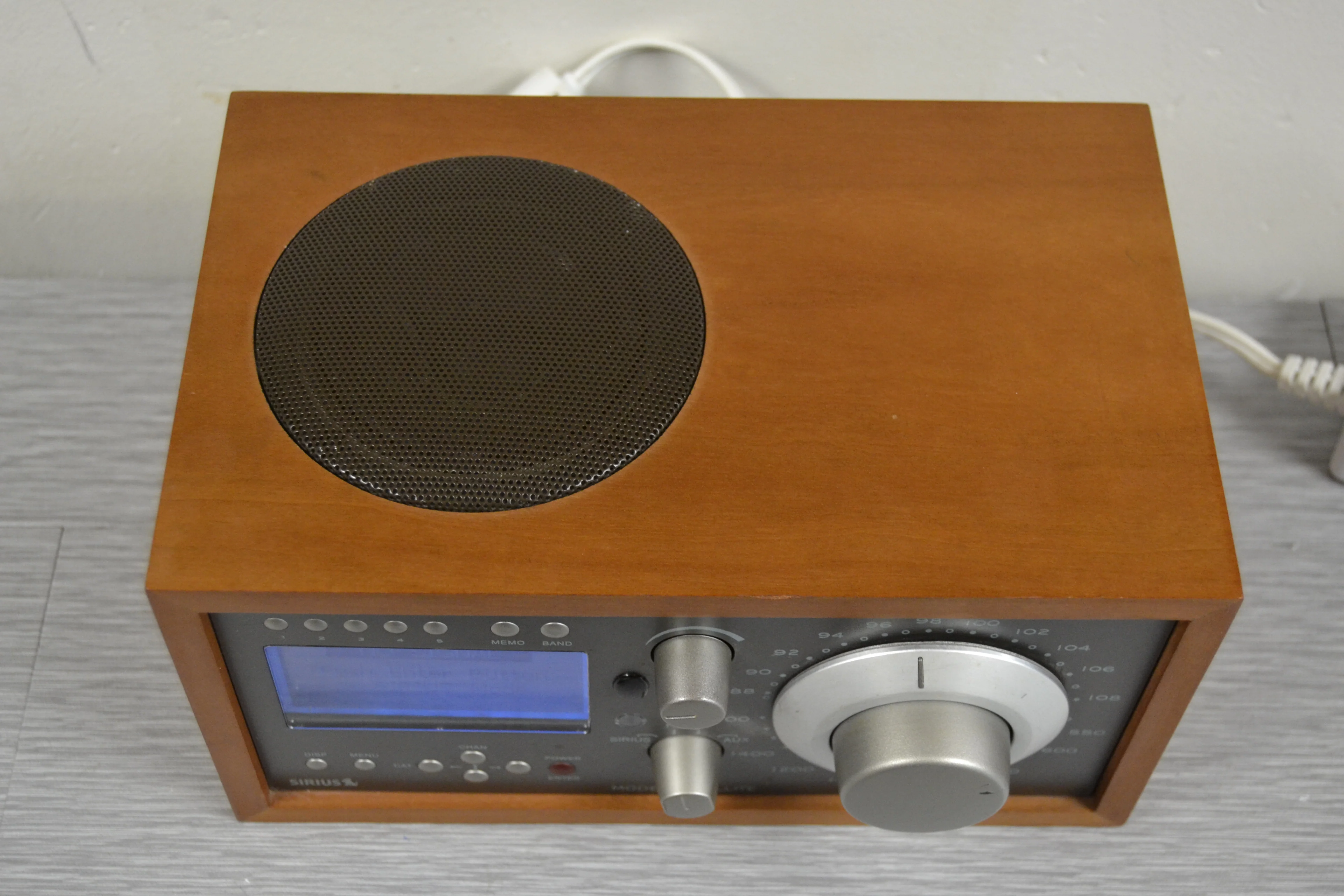Tivoli Audio Model Satellite Radio * Remote * - Image 5