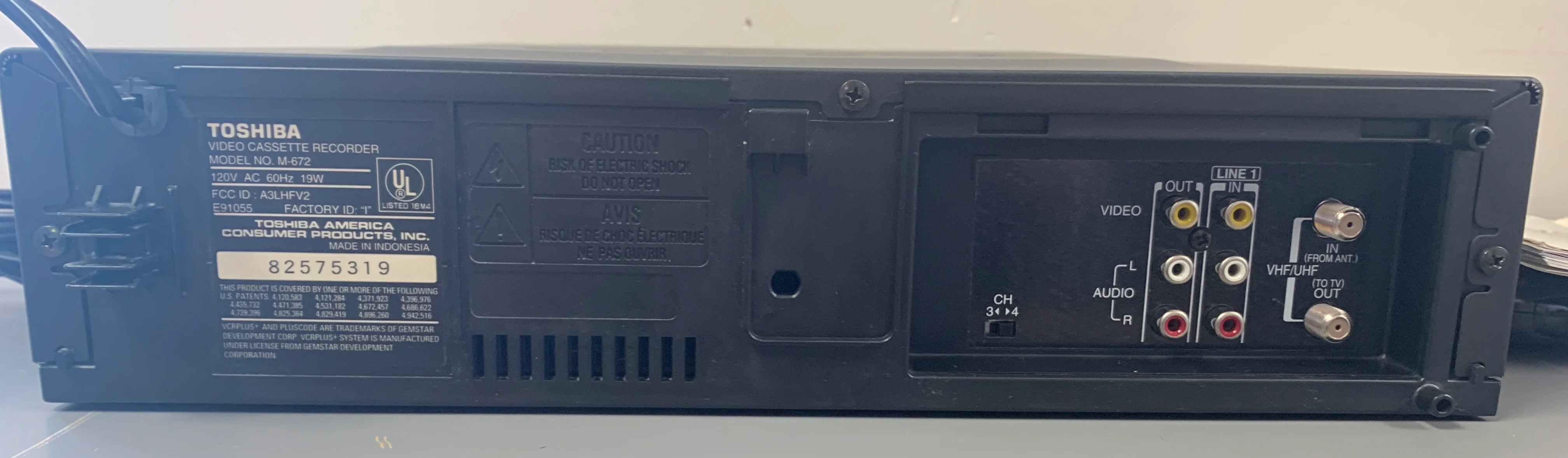 Toshiba M-672 VCR * Remote * Manual - Image 8