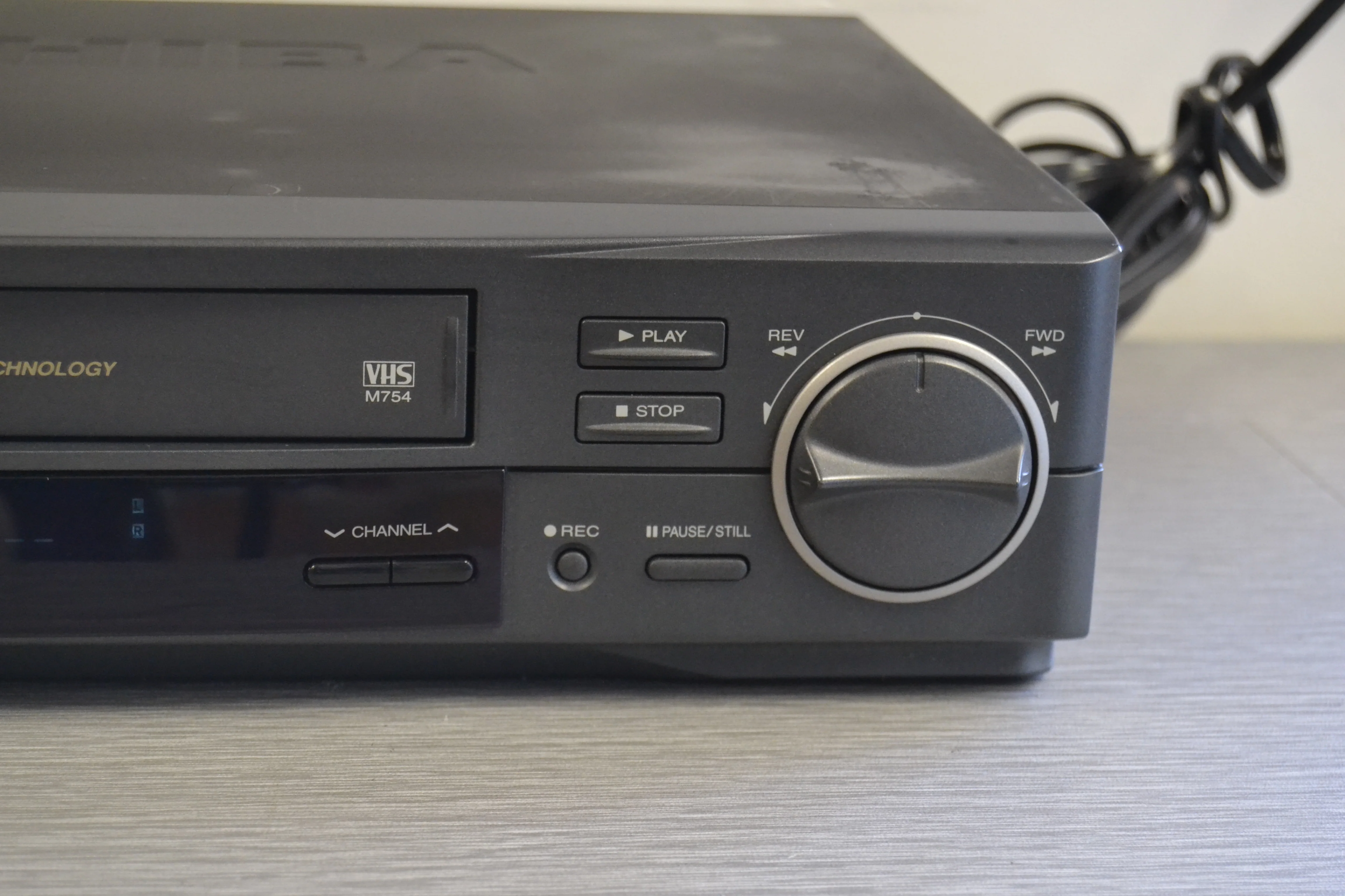 Toshiba M754 VHS Video Cassette Recorder - Image 5
