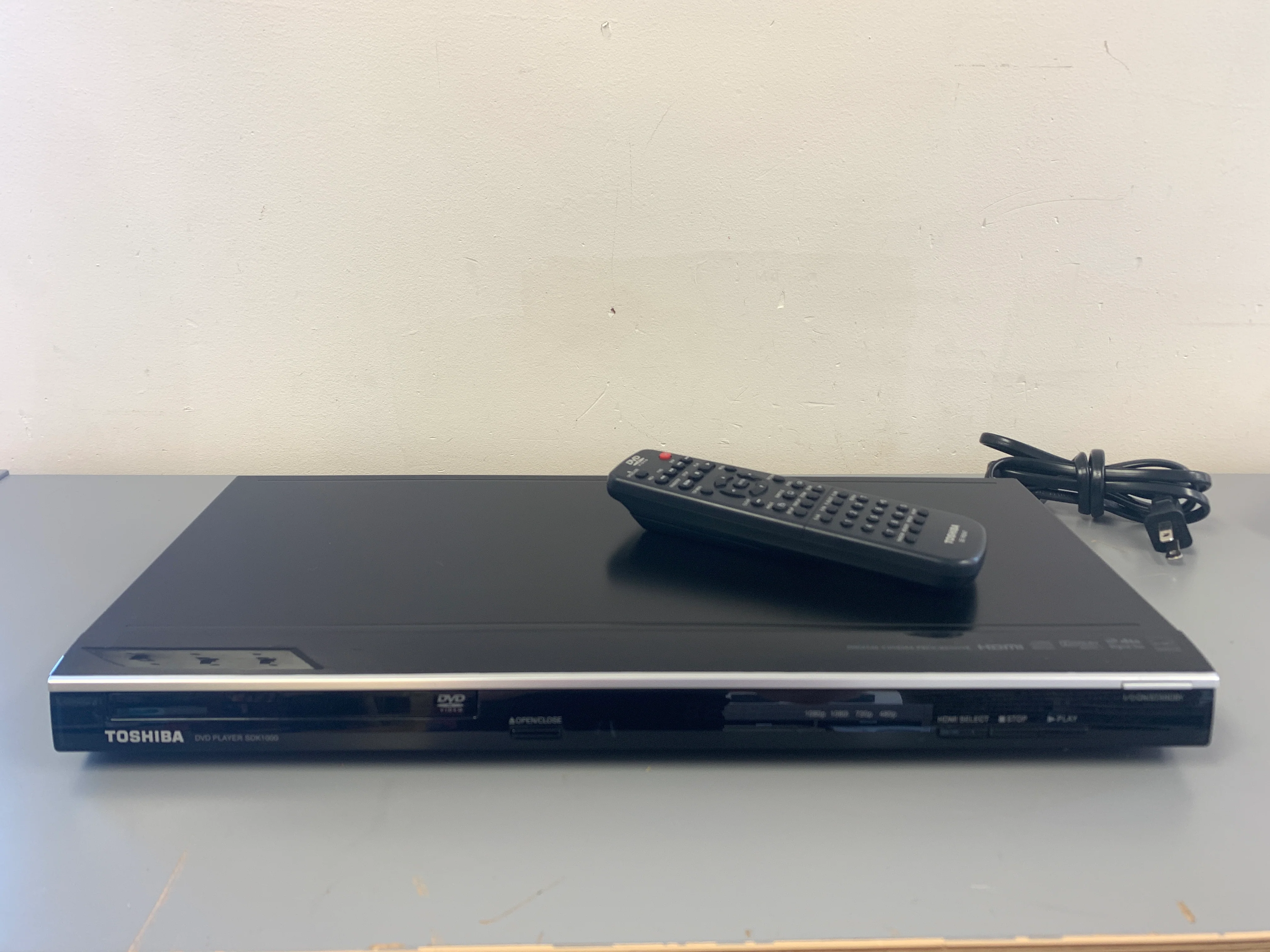 Toshiba SDK1000 DVD/CD Player * Remote