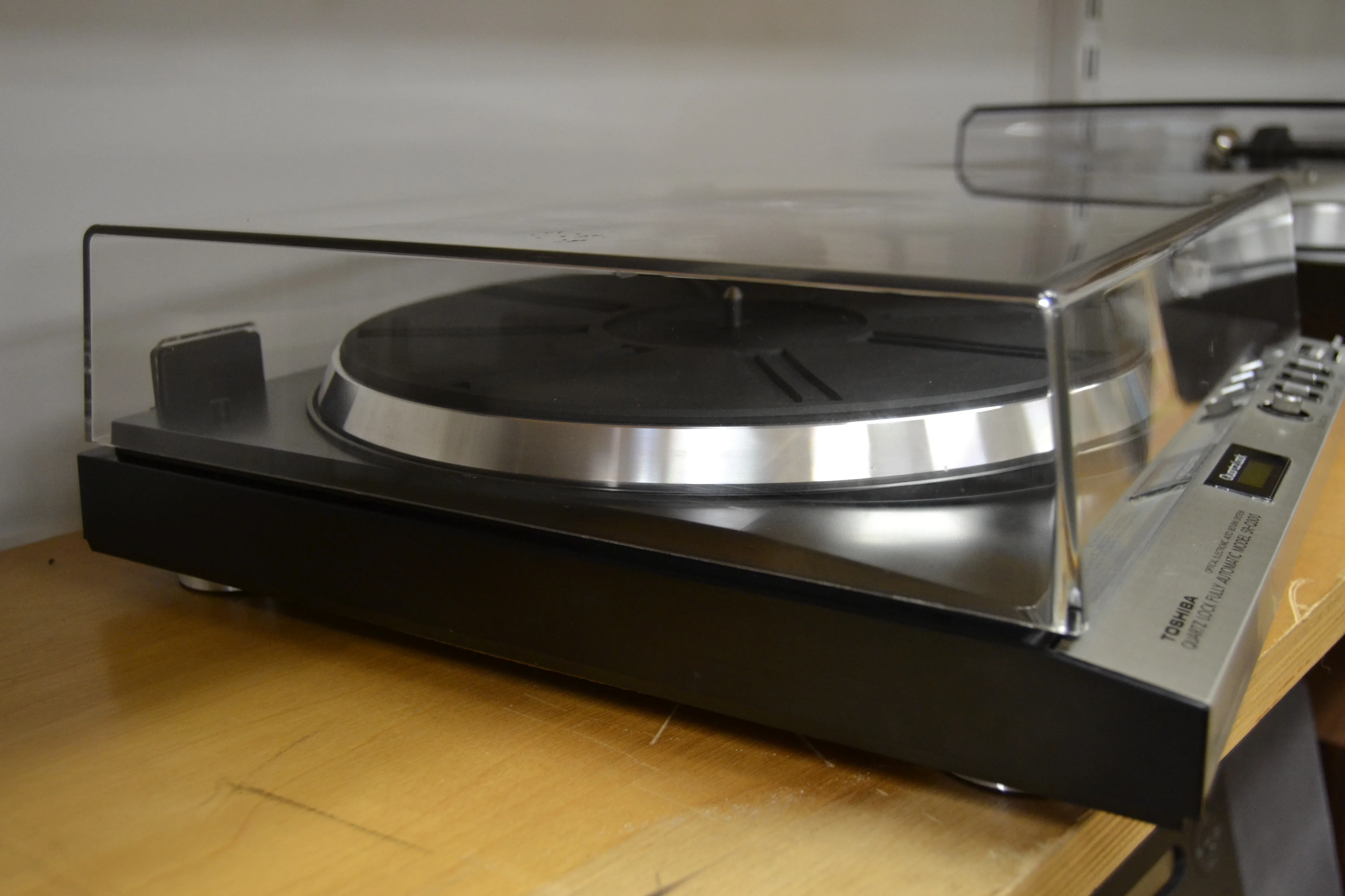 Toshiba SRQ300 Quartz Locked Turntable * NEW Audio Technica Cartridge - Image 16