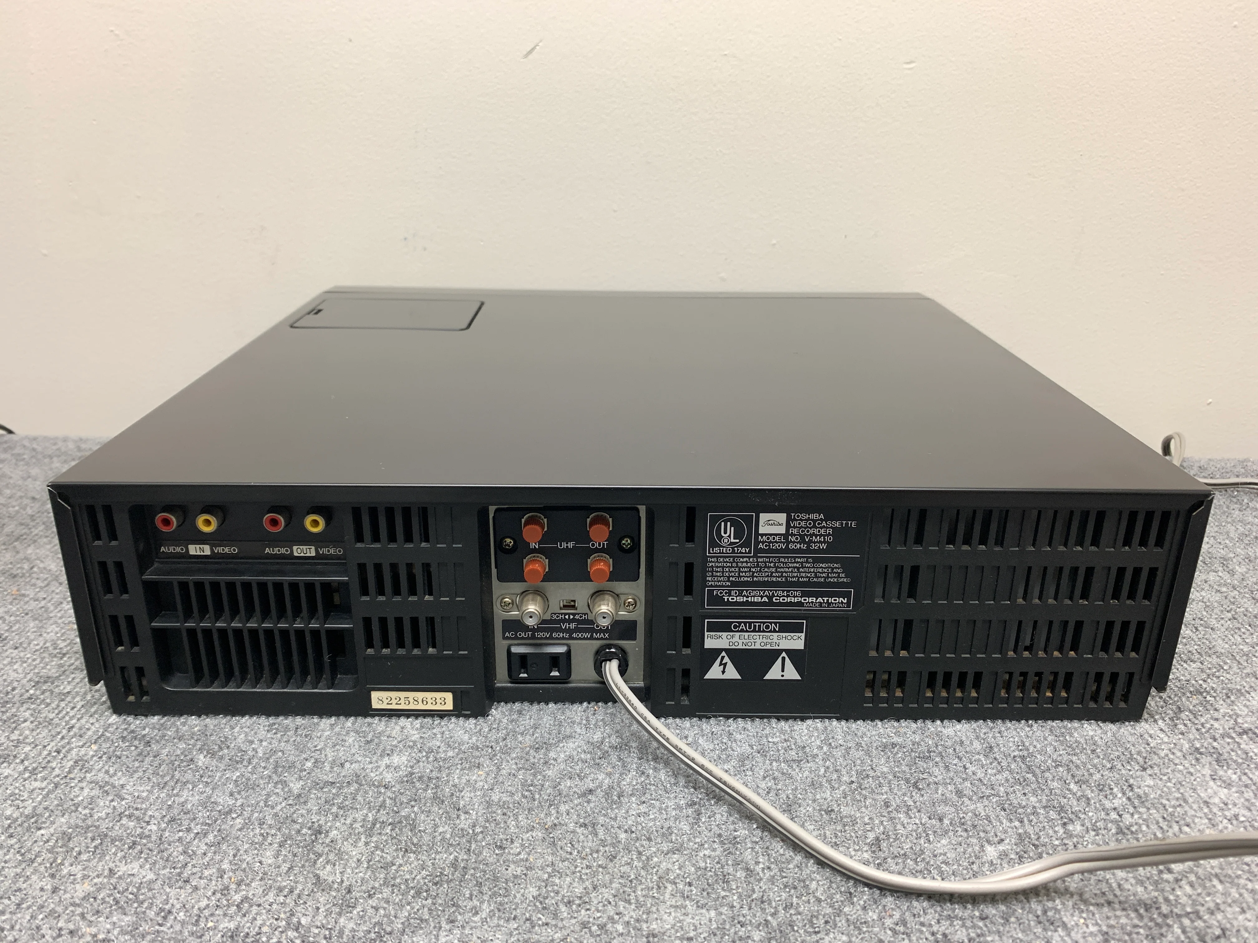 Toshiba V-M410 Betamax Video Cassette Recorder - Image 11