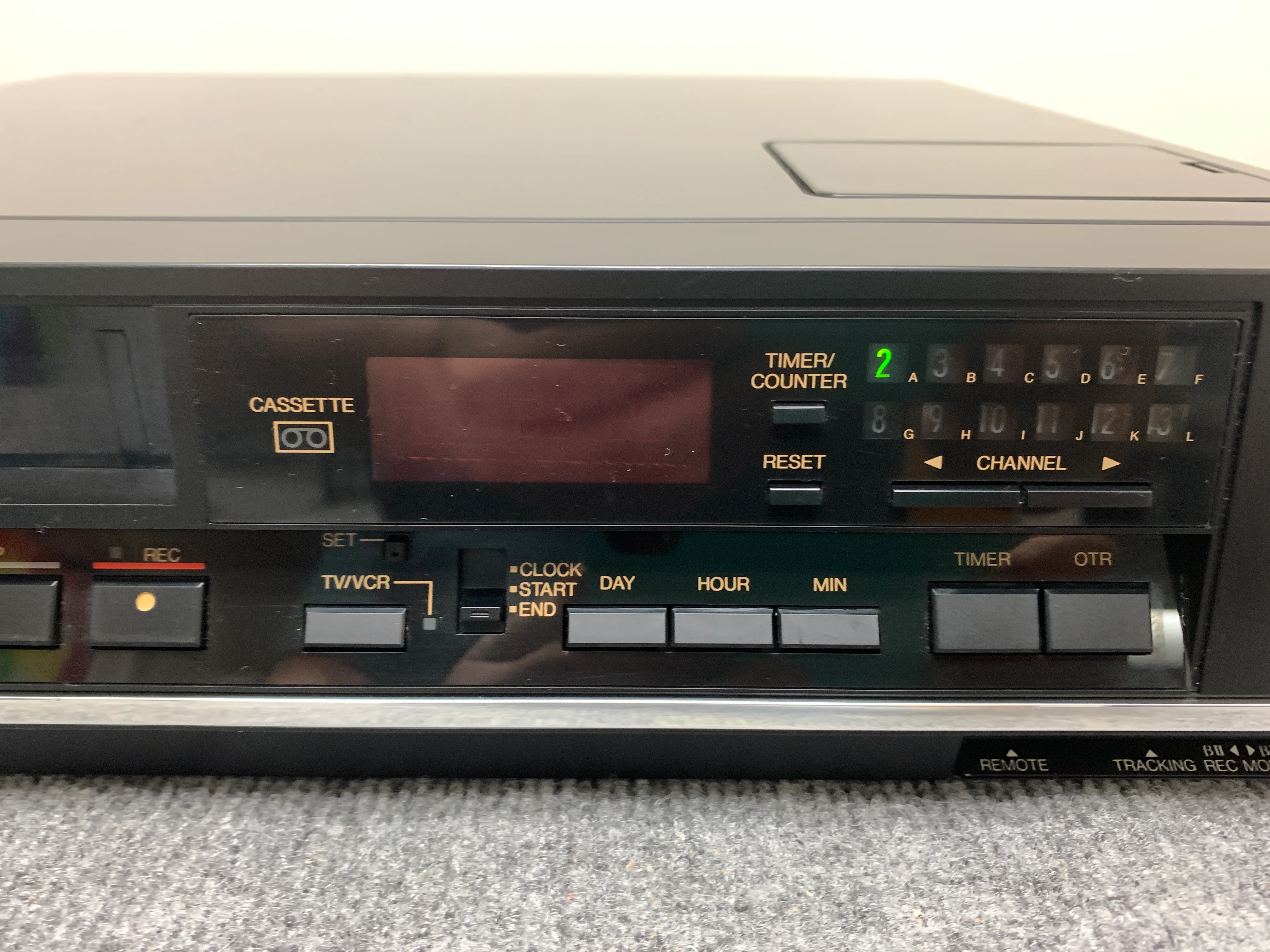 Toshiba V-M410 Betamax Video Cassette Recorder - Image 4