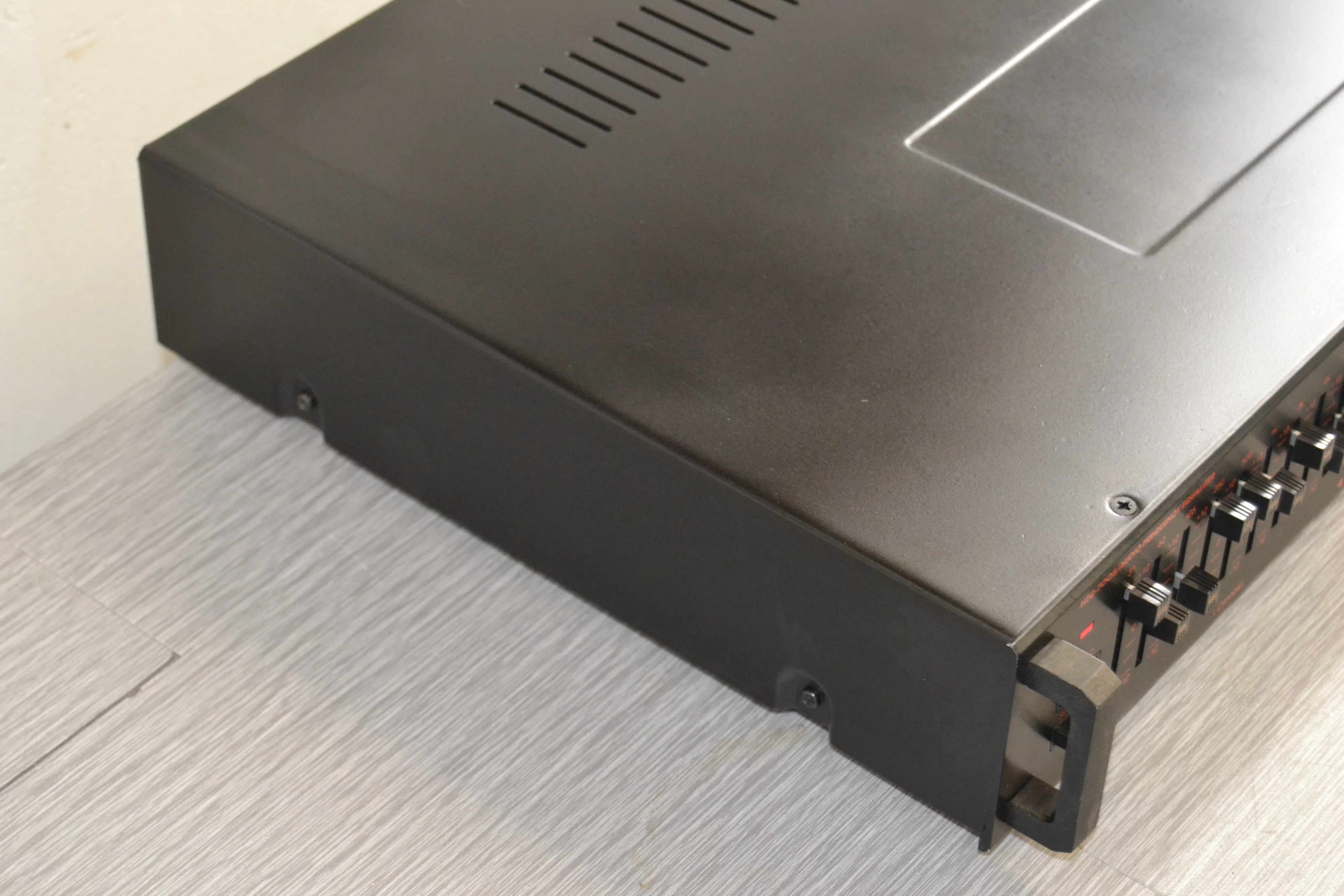 Vintage Coustic HEQ-7005 10-Band Audio Frequency Equalizer - Image 6