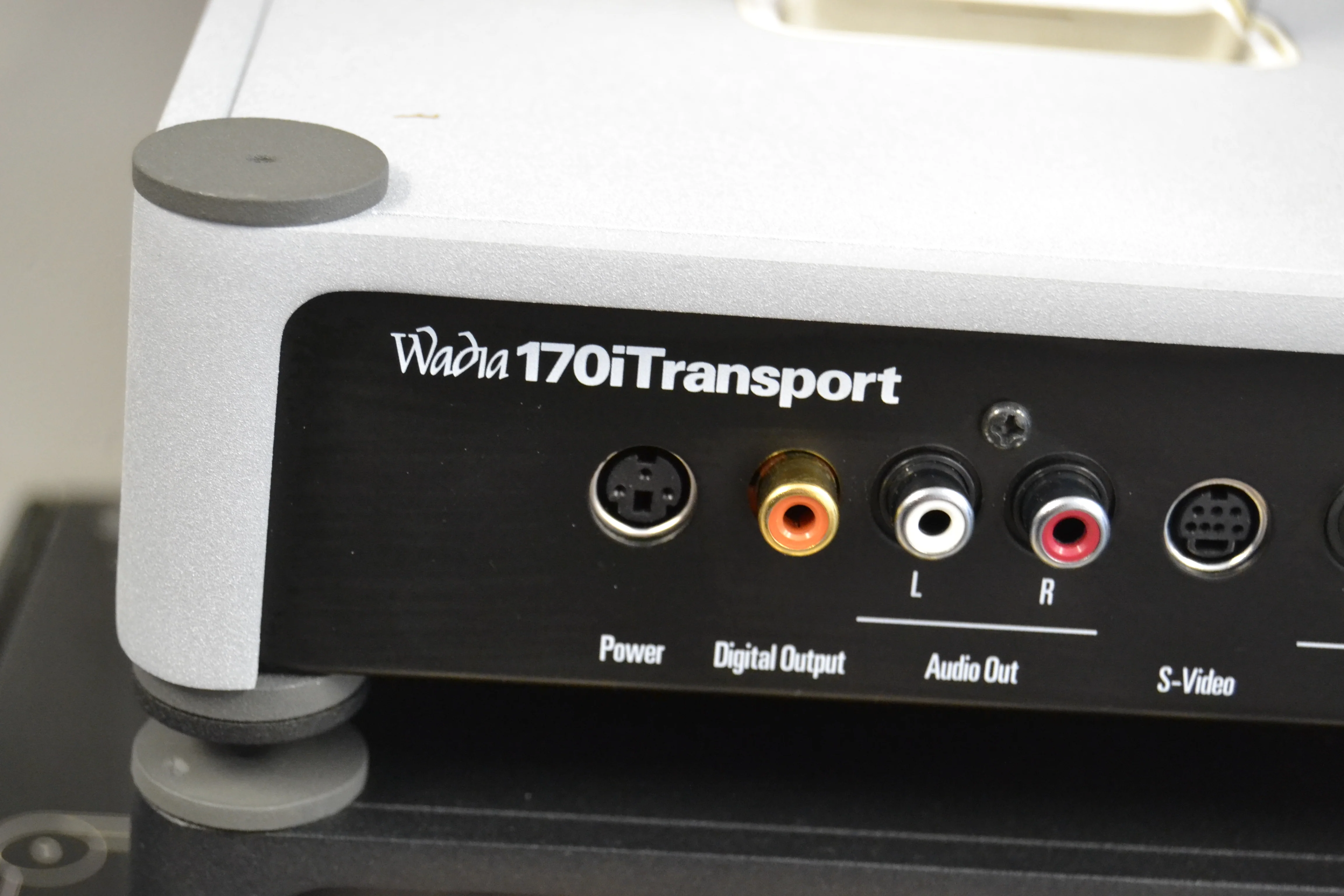 Wadia 151 PowerDAC mini Combination Integrated Amp/DAC * 171i Transport * Apple ipod 8gb - Image 16