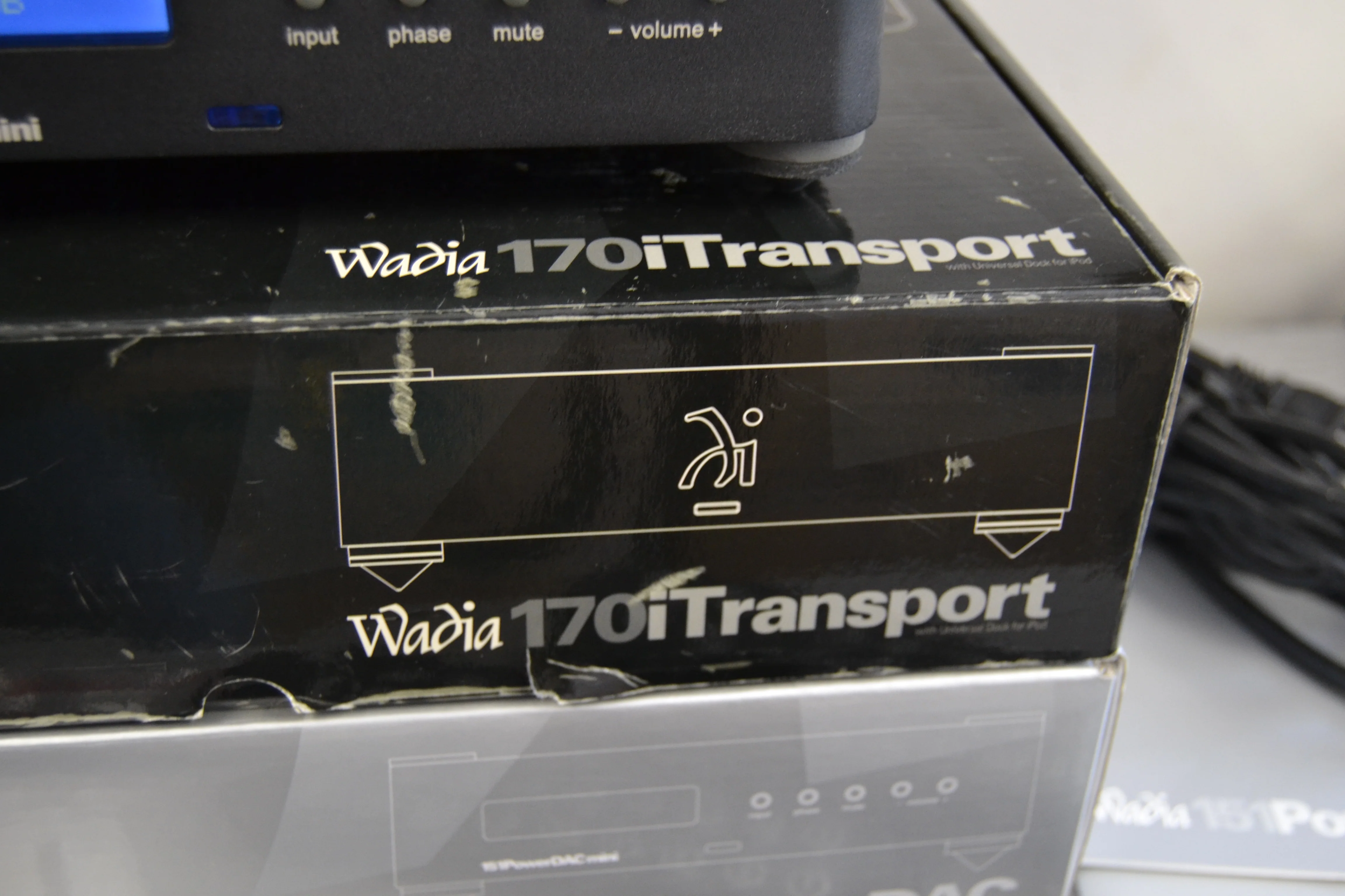 Wadia 151 PowerDAC mini Combination Integrated Amp/DAC * 171i Transport * Apple ipod 8gb - Image 6