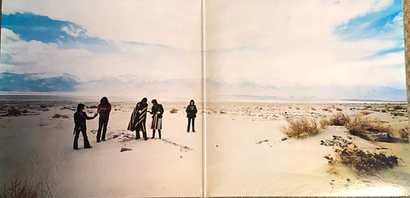 Wings - Venus And Mars (LP, Album, RE, Pit) (Near Mint (NM or M-)) - Image 4