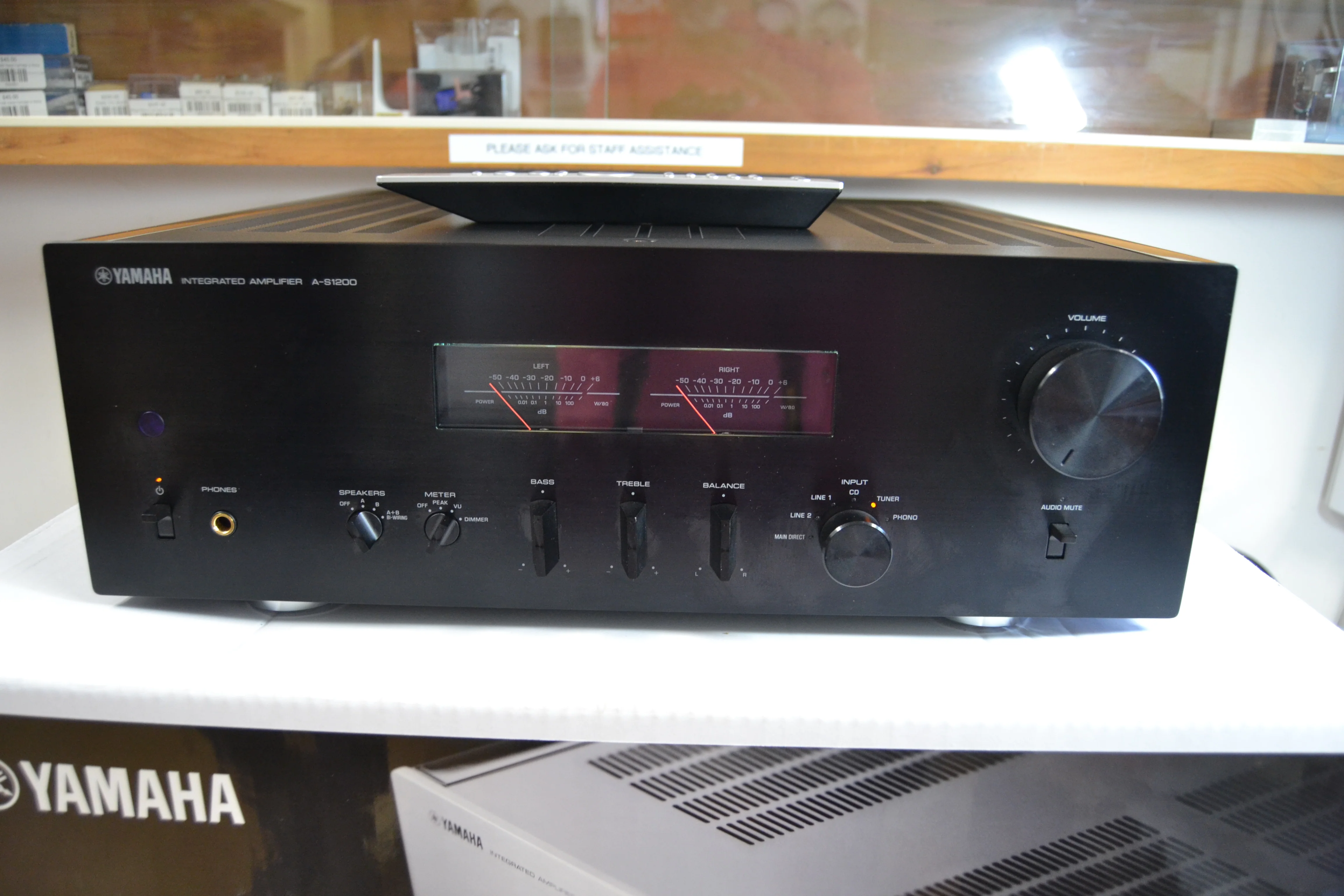 Yamaha A-S1200 Stereo Integrated Amplifier * Remote * Box * Manual * 90W RMS