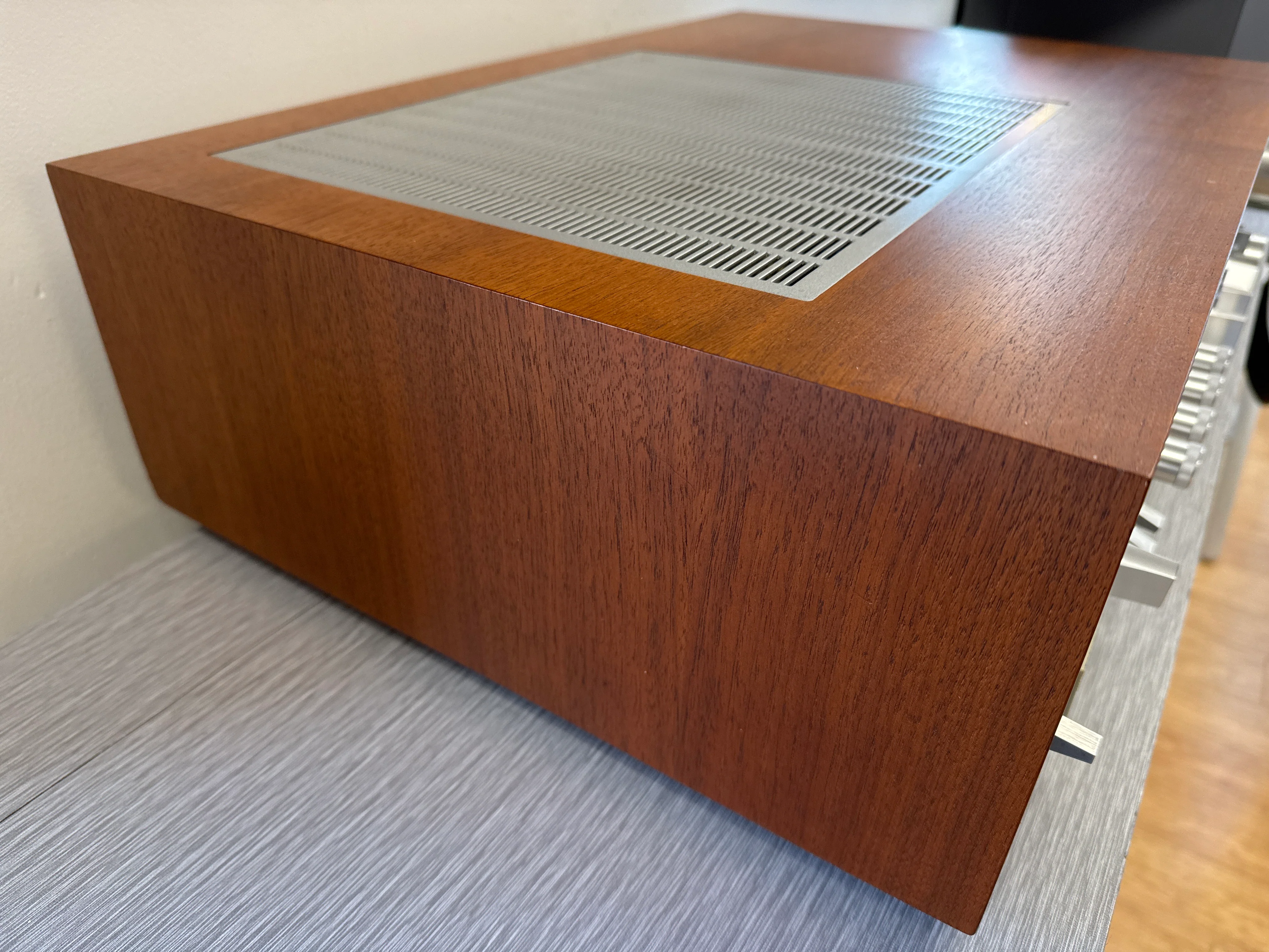 Yamaha CR-1020 Stereo Receiver * 1977 * 70W RMS - Image 7