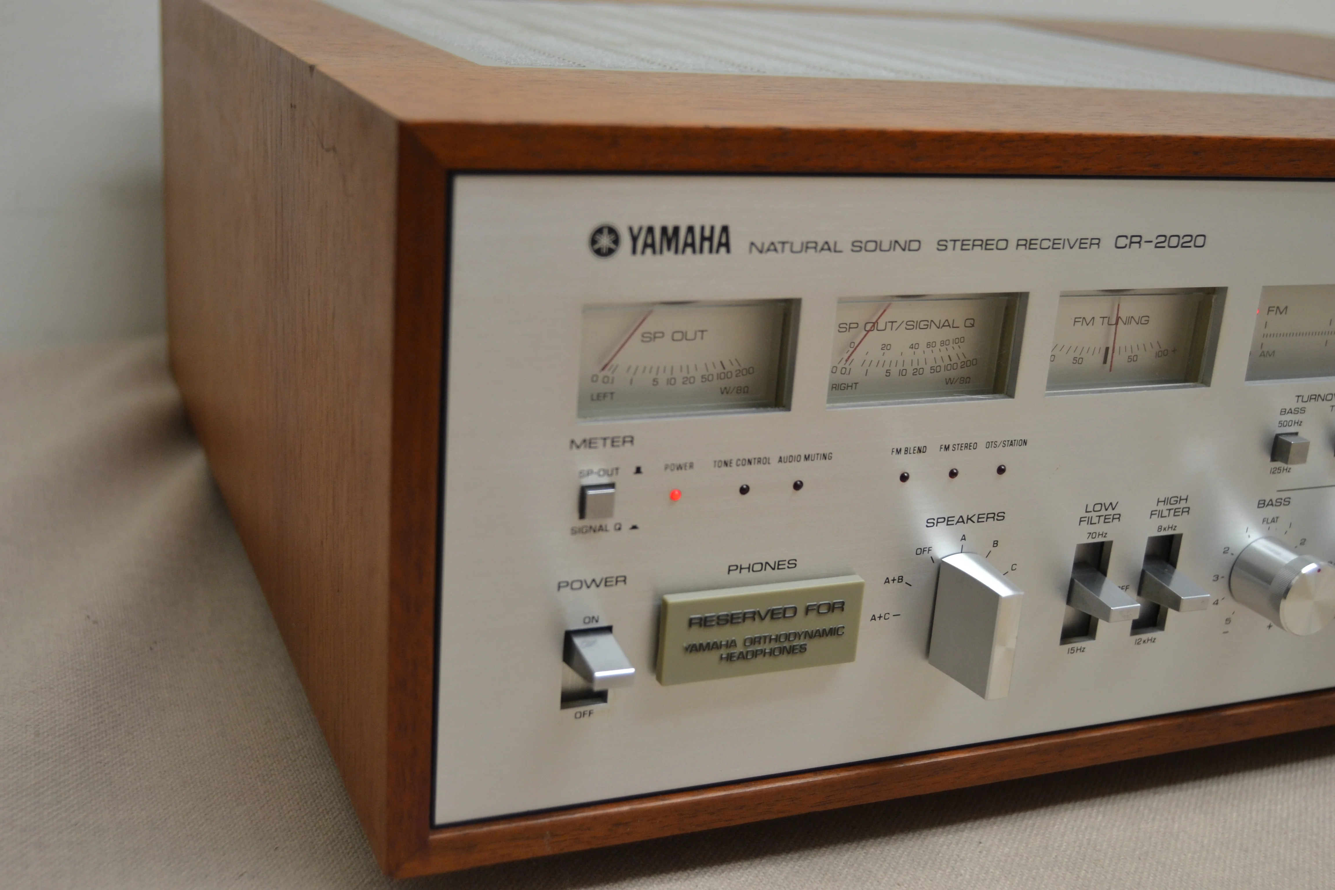 Yamaha CR-2020 Stereo Receiver * 105W RMS * 1978 - Image 7