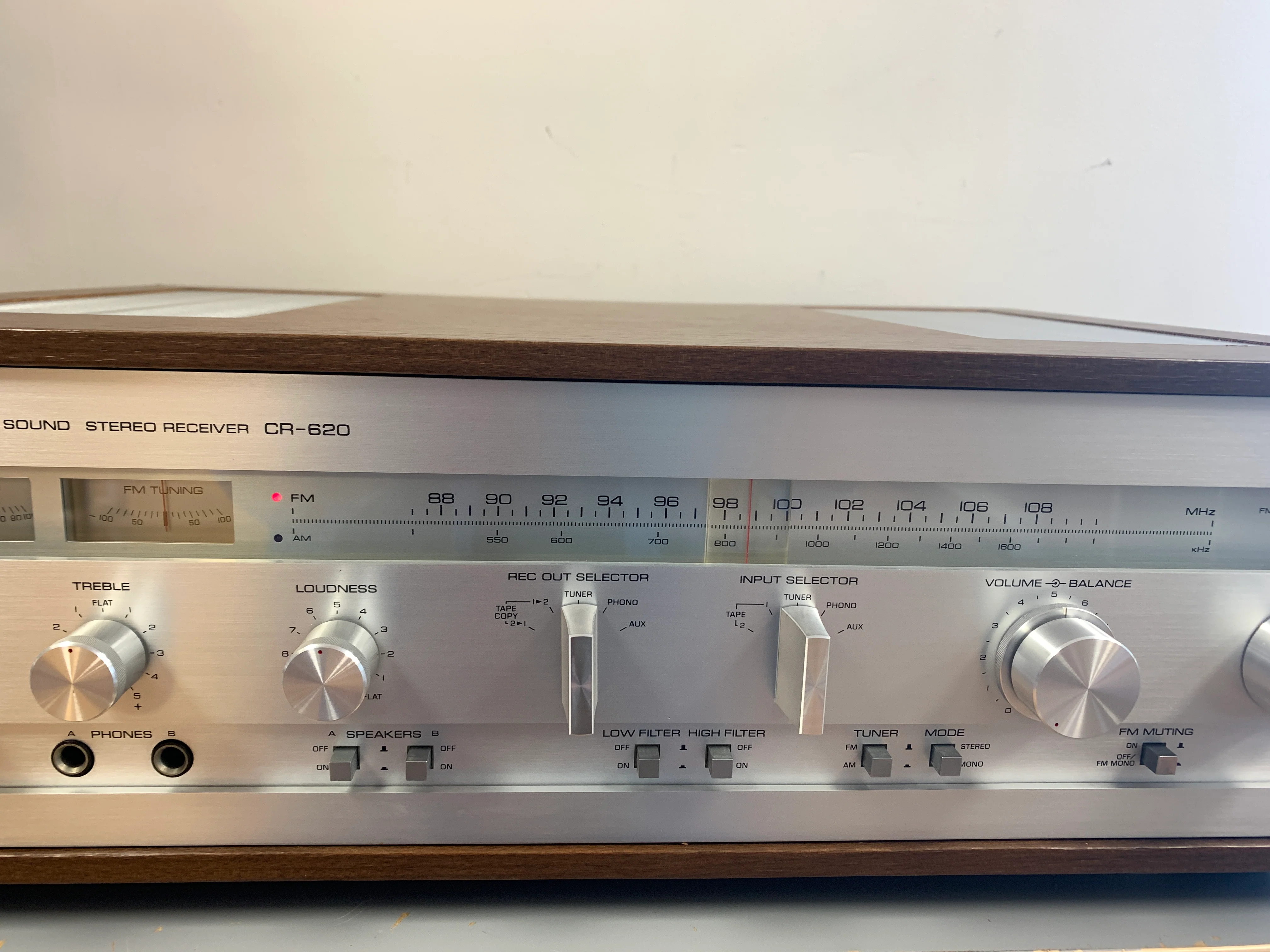 Yamaha CR-620 Stereo Receiver - Image 3
