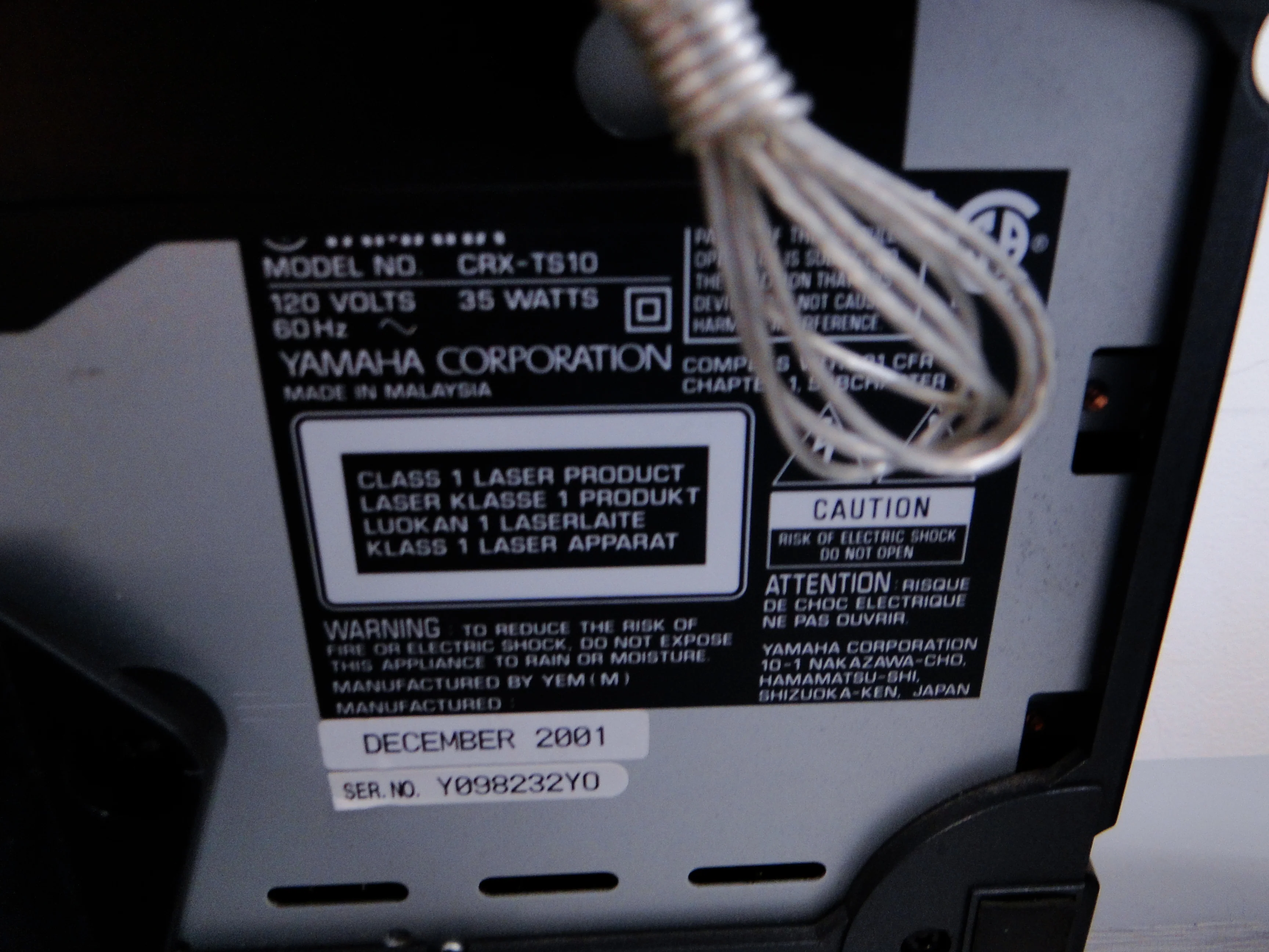 Yamaha CRX-TS10 Desktop CD Music System - Image 14