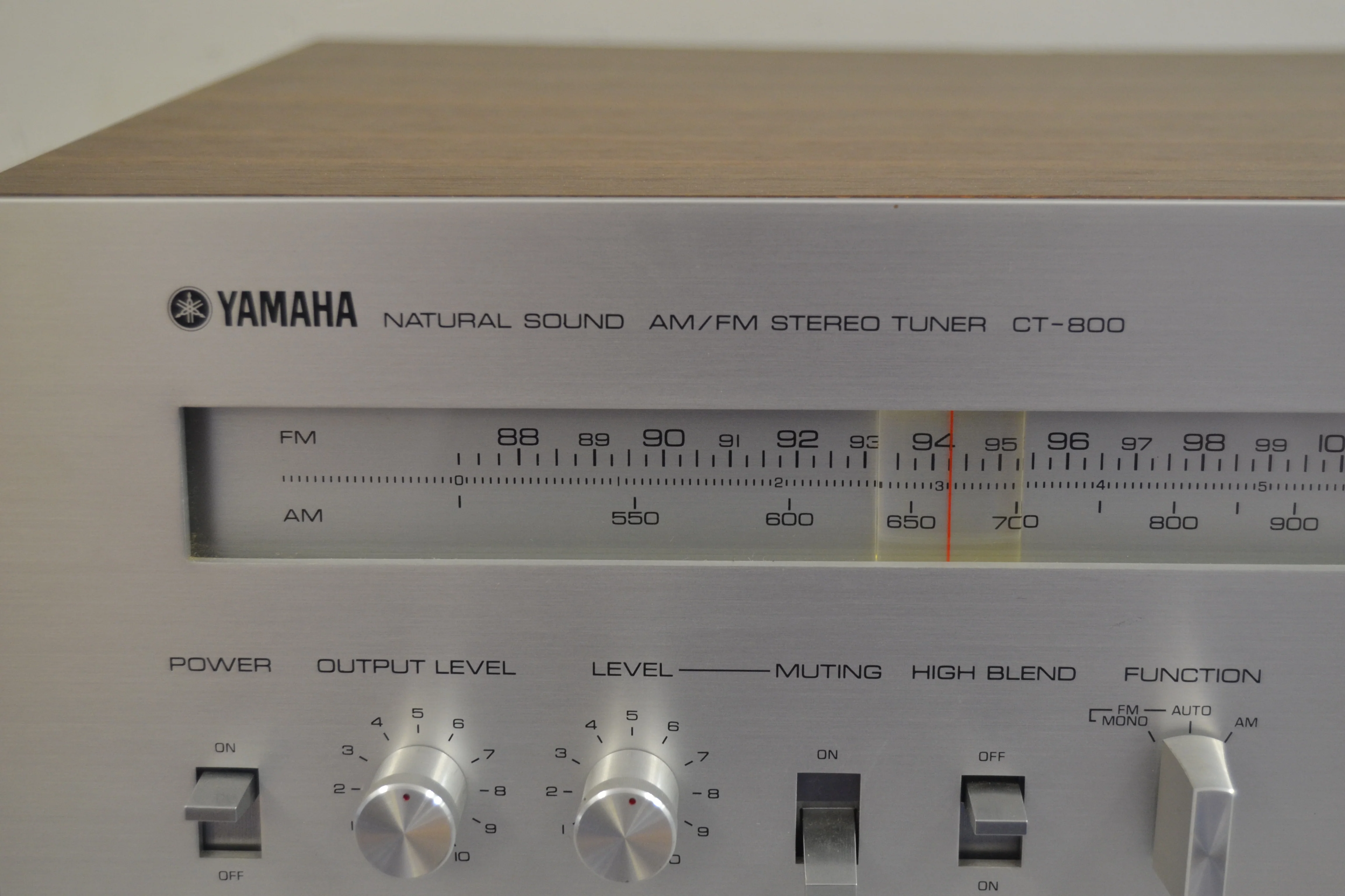 Yamaha CT-800 Stereo Tuner - Image 5