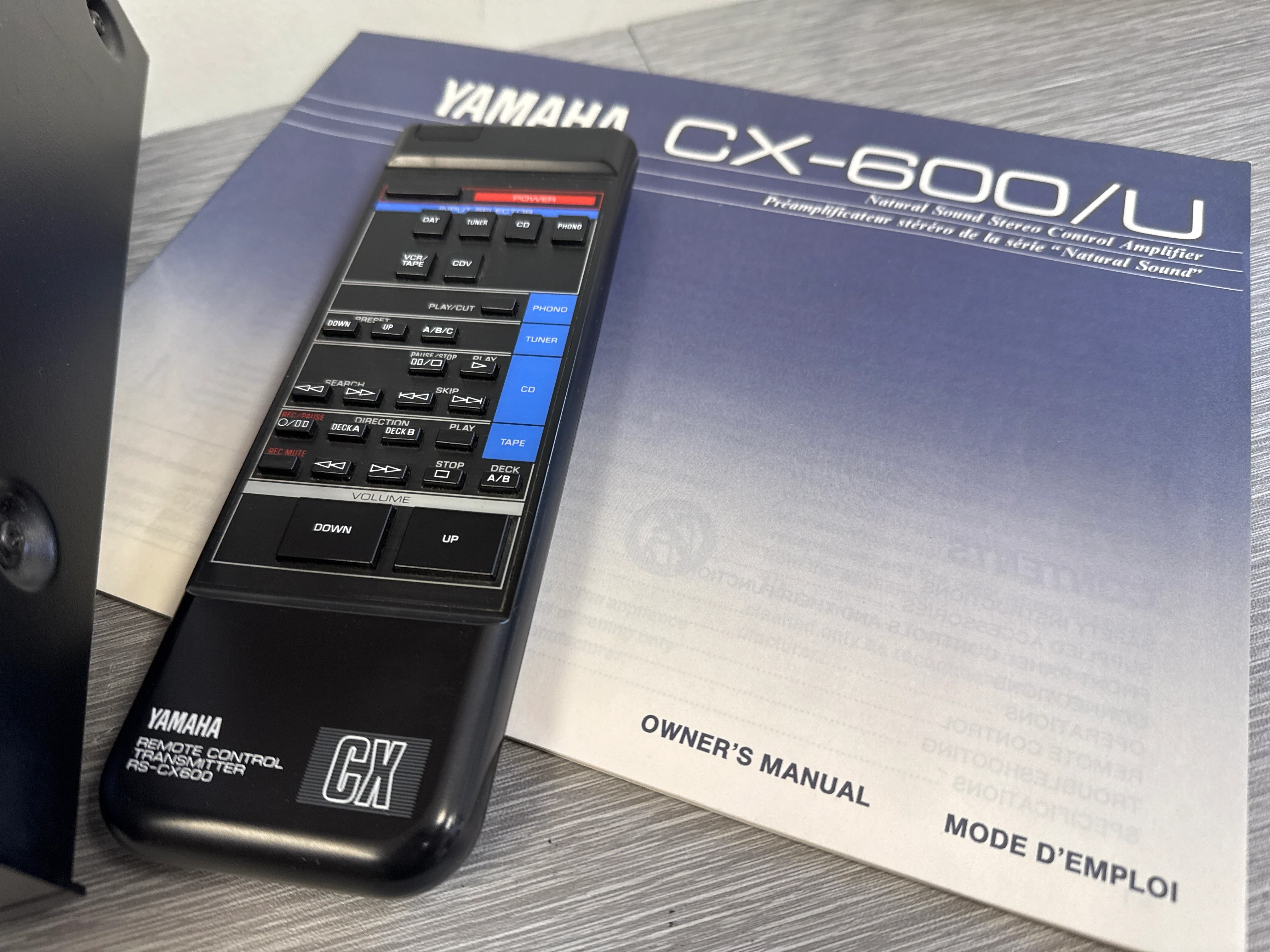 Yamaha 600U Stereo Preamplifier * Remote * Manual - Image 5